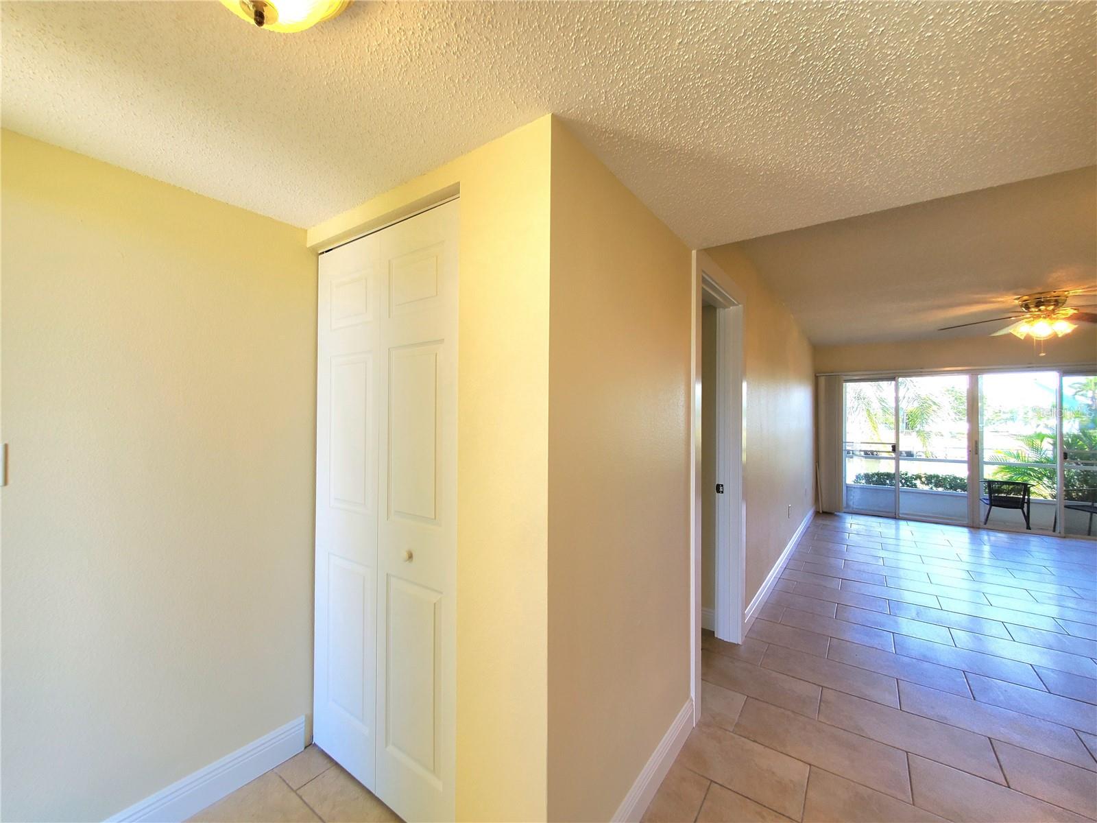Image 8 of 21 For 1080 Bal Harbor Boulevard 3b
