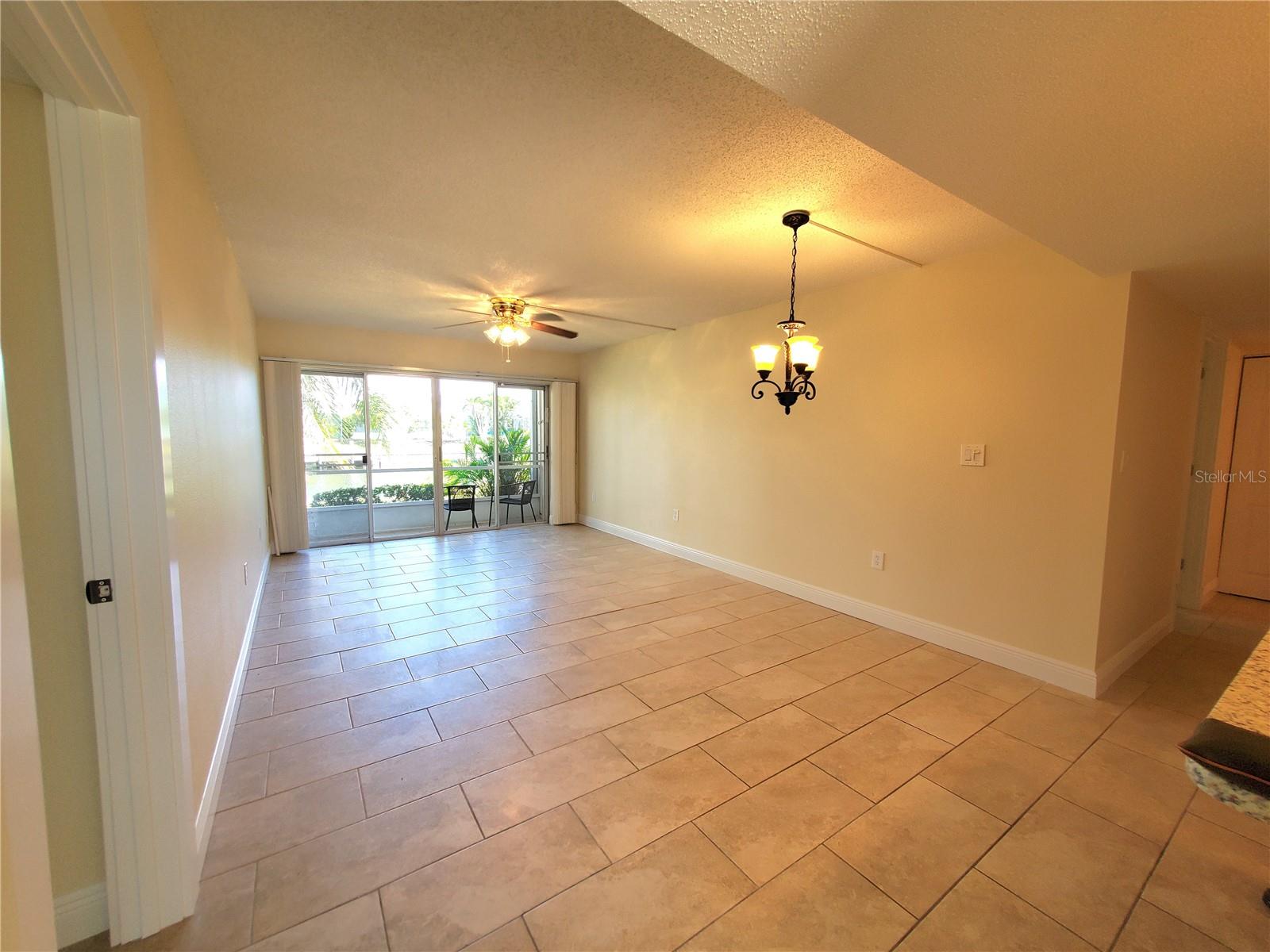 Image 9 of 21 For 1080 Bal Harbor Boulevard 3b