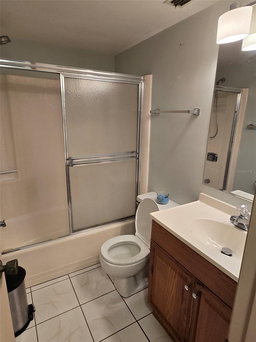 Image 10 of 25 For 25225 Rampart Boulevard 1801
