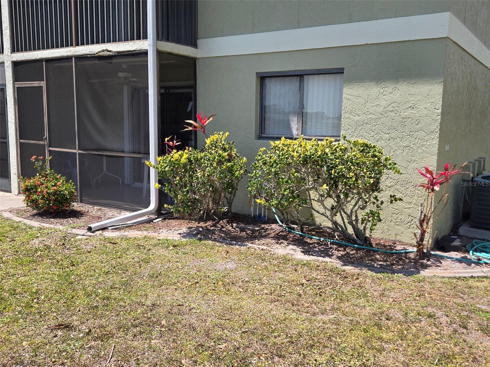 Image 7 of 25 For 25225 Rampart Boulevard 1801