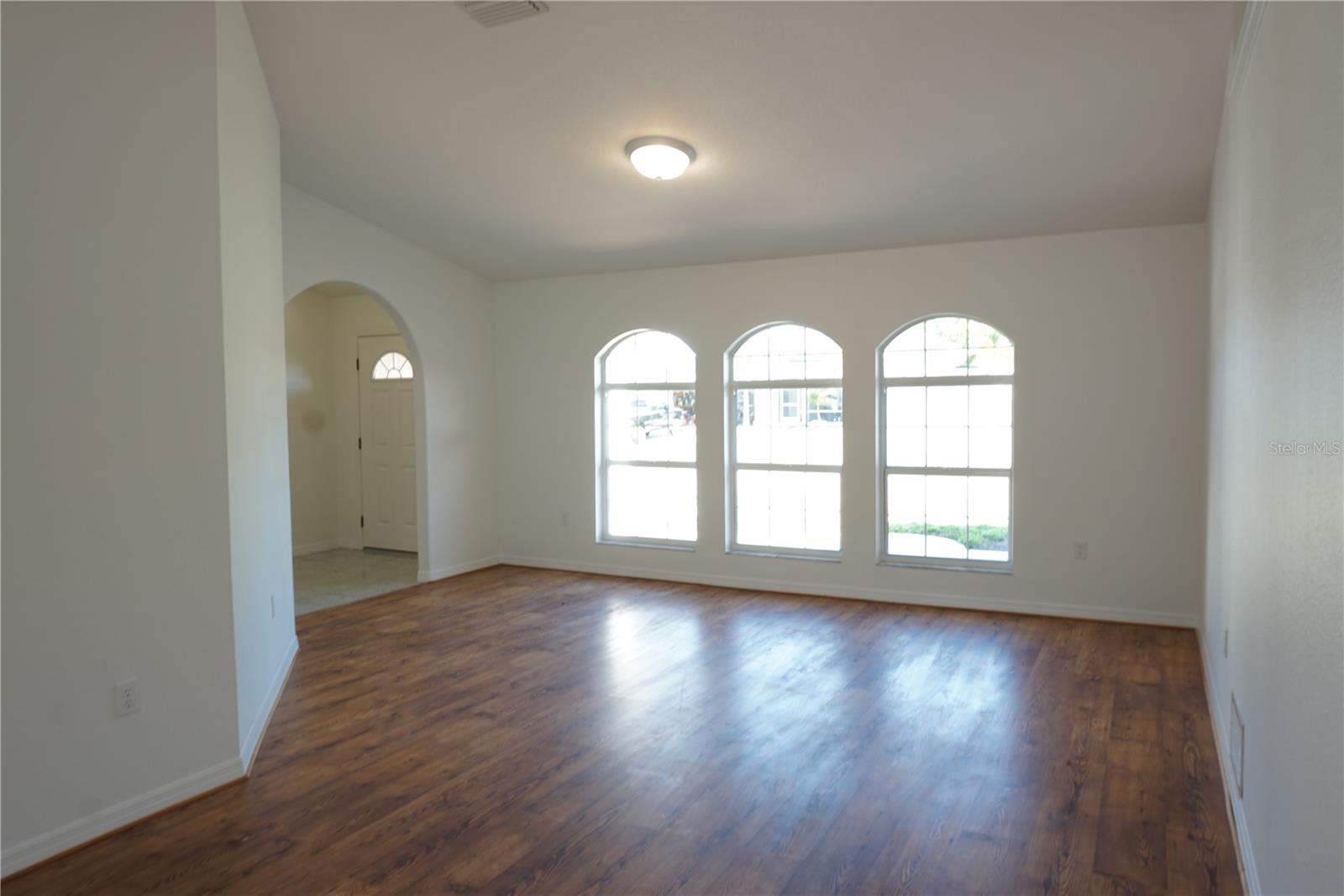 Image 6 of 78 For 29211 Picador Street
