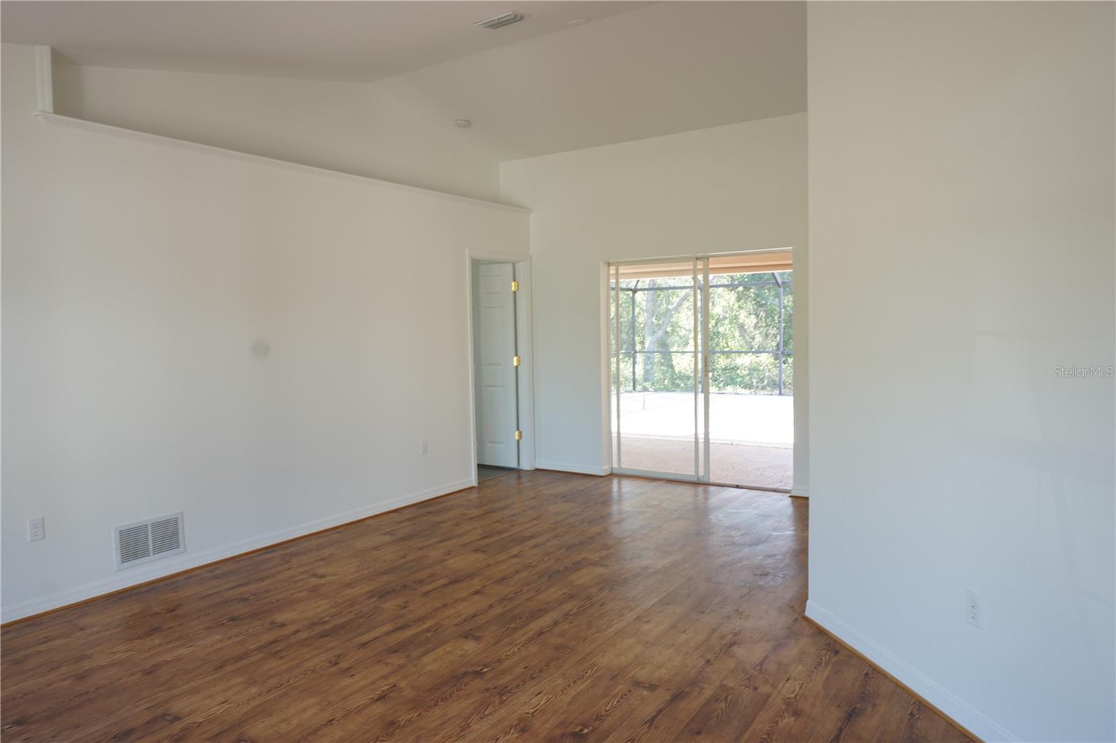 Image 8 of 78 For 29211 Picador Street