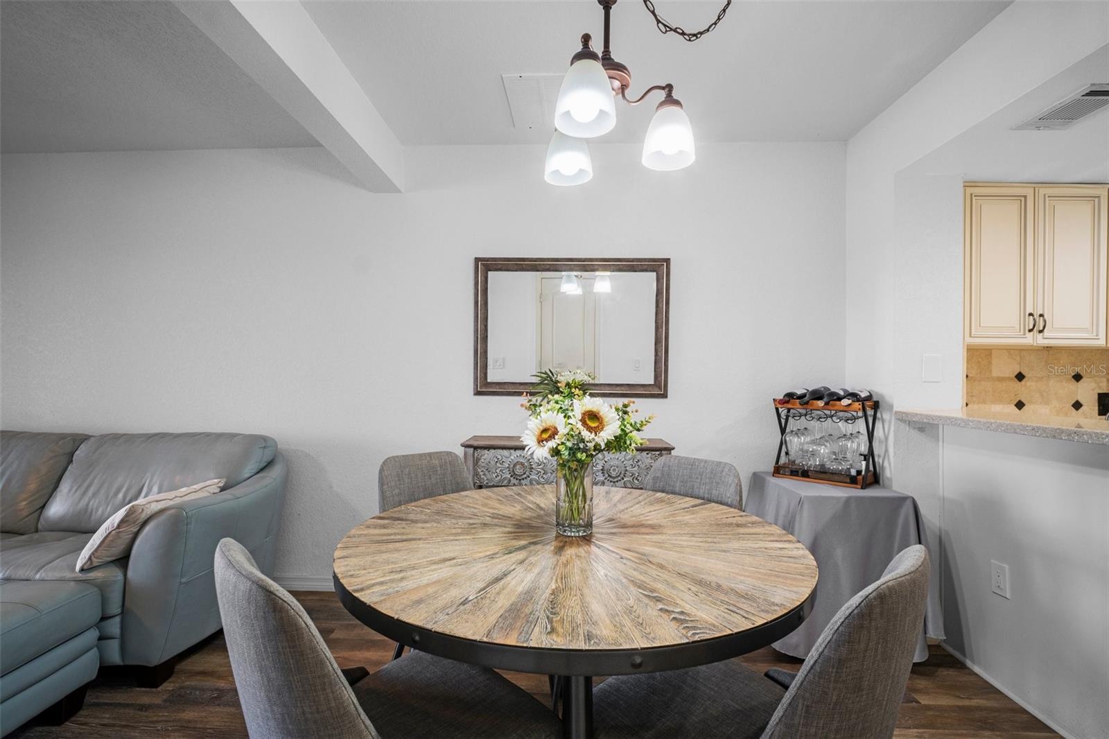 Image 12 of 35 For 26290 Rampart Boulevard D