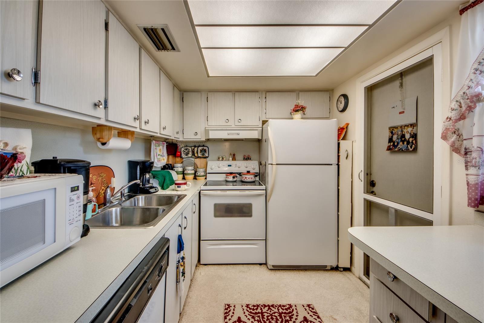 Image 13 of 28 For 1432 Tropic Terrace 1432