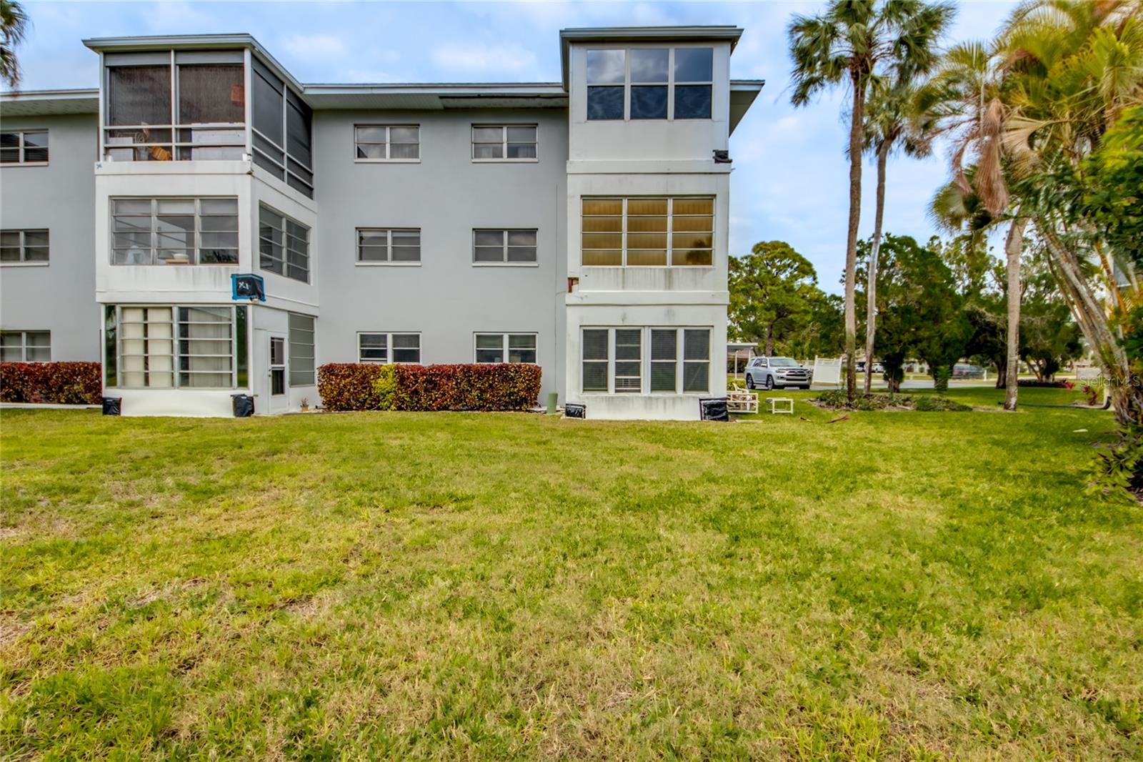 Image 27 of 28 For 1432 Tropic Terrace 1432