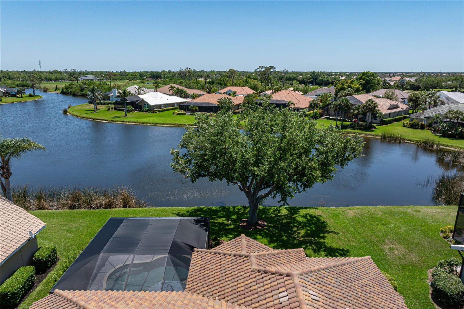 Image 12 of 71 For 13761 Long Lake Lane