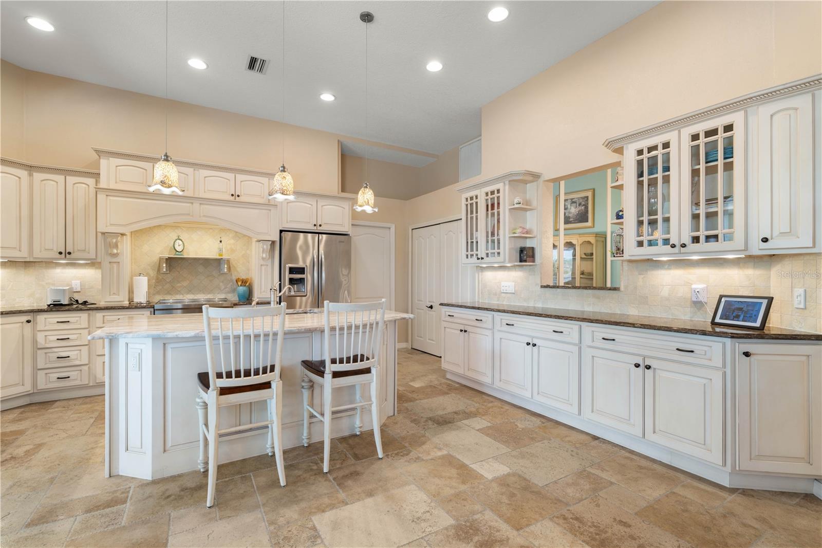 Image 31 of 71 For 13761 Long Lake Lane