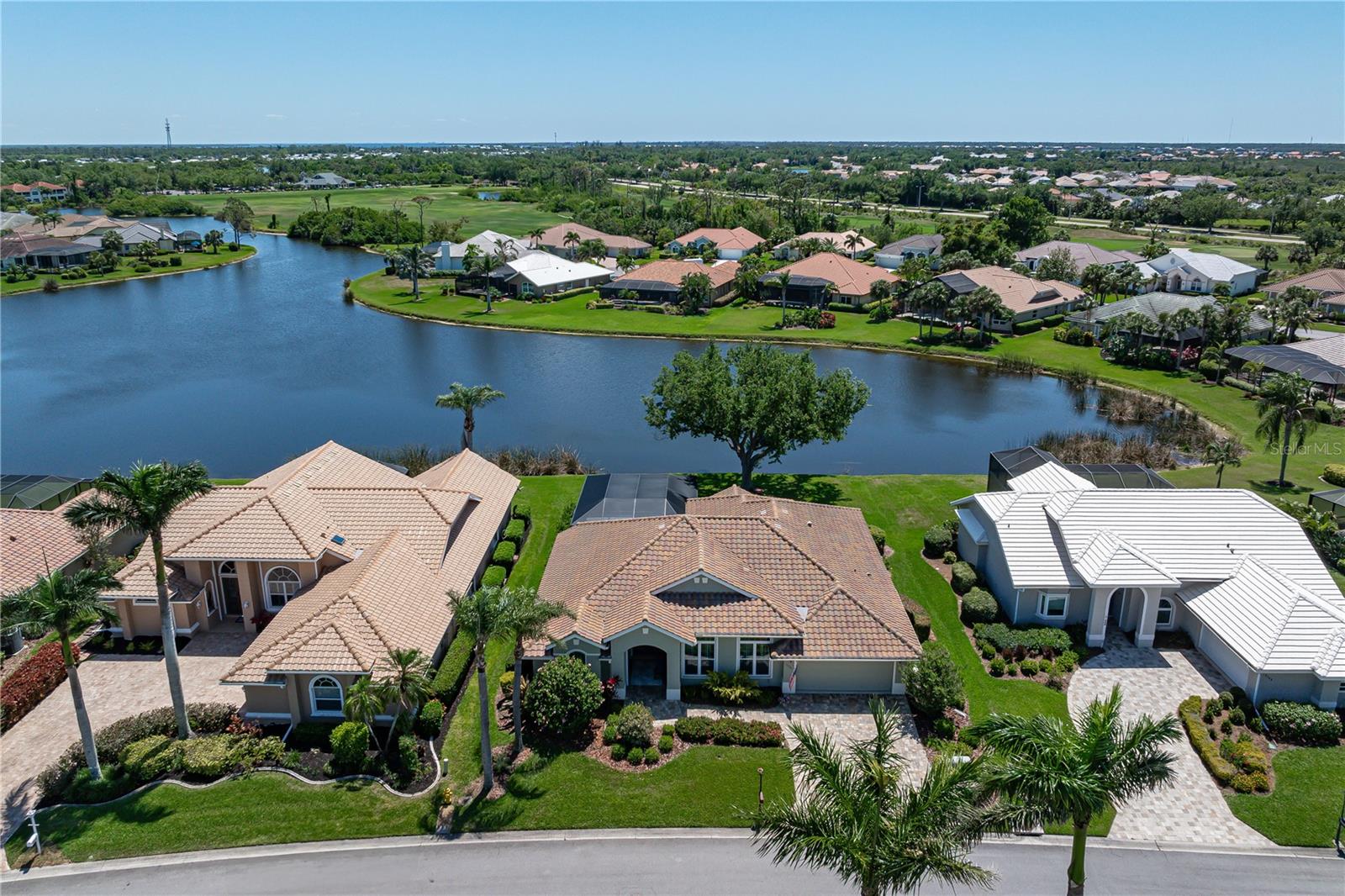 Image 61 of 71 For 13761 Long Lake Lane