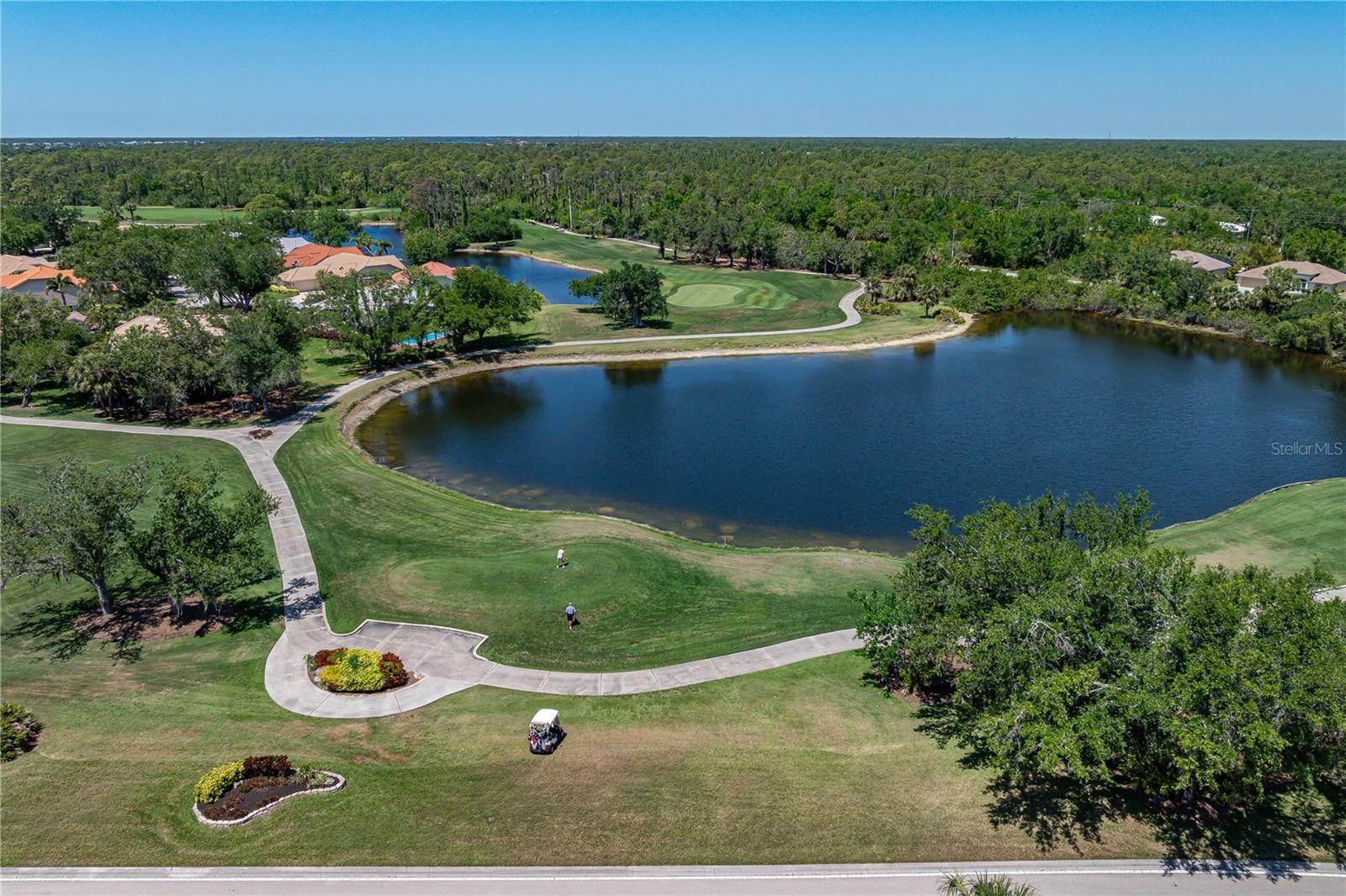 Image 64 of 71 For 13761 Long Lake Lane