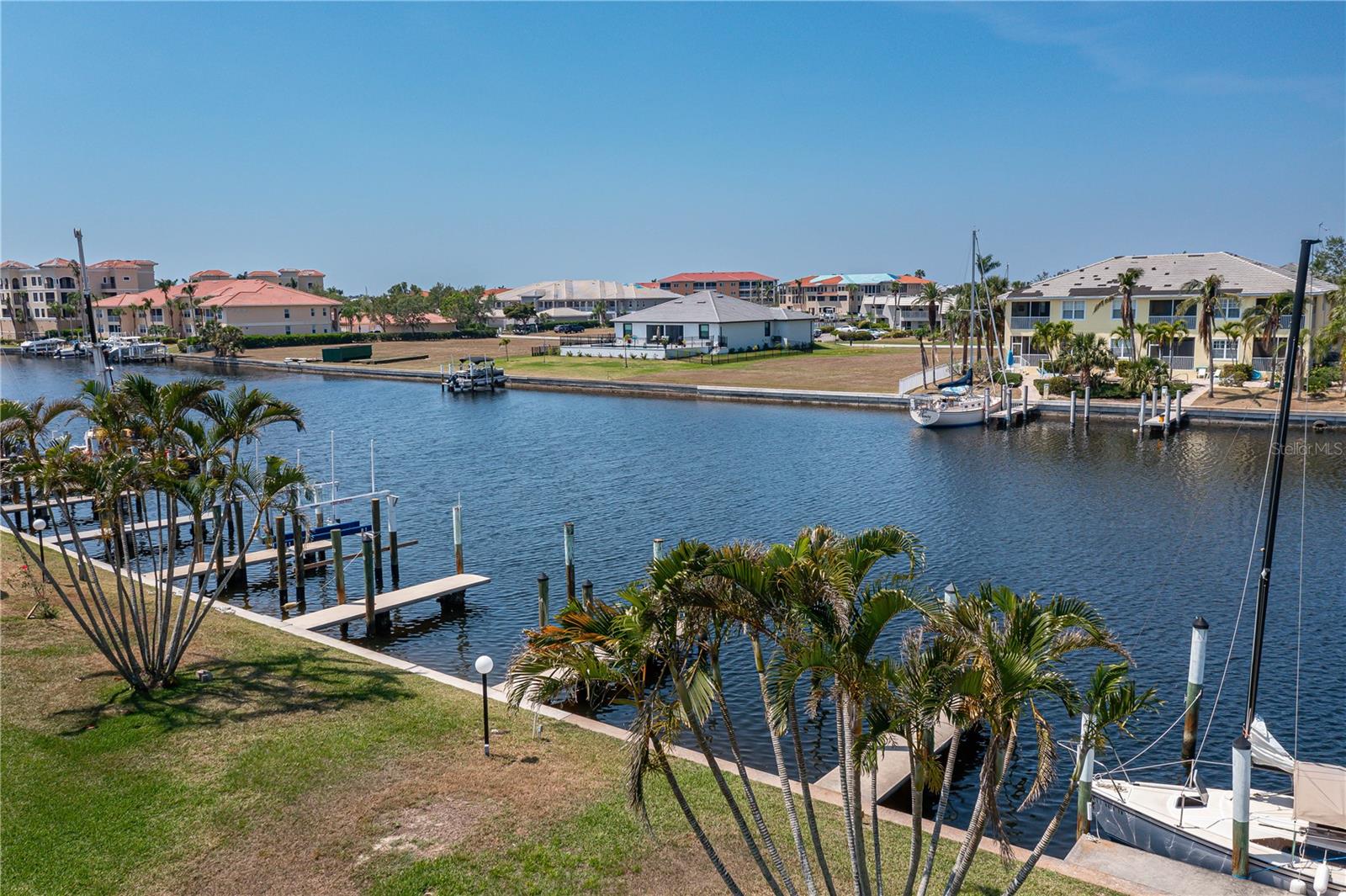 Image 41 of 43 For 3221 White Ibis Court D2