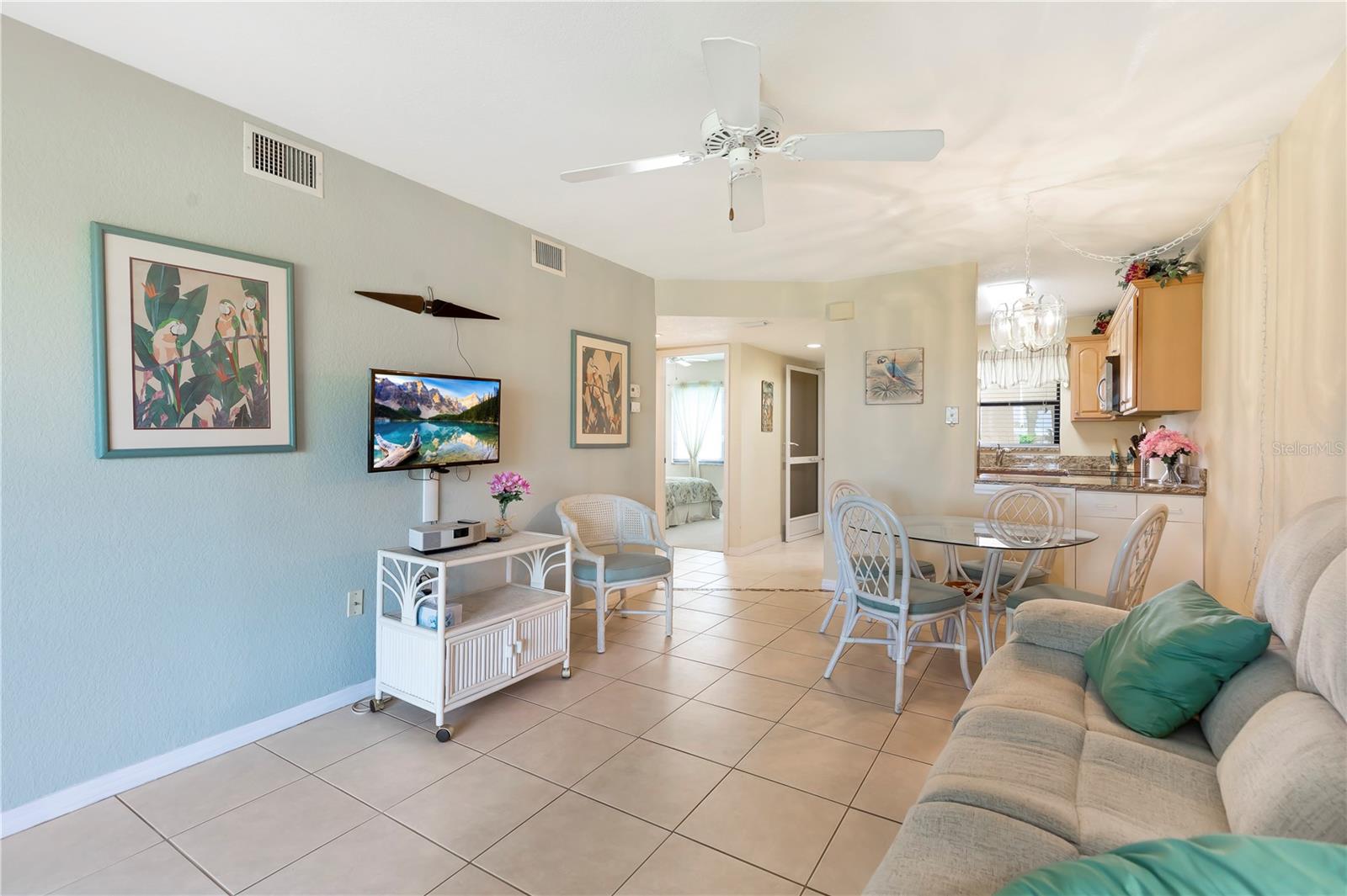 Image 6 of 43 For 3221 White Ibis Court D2