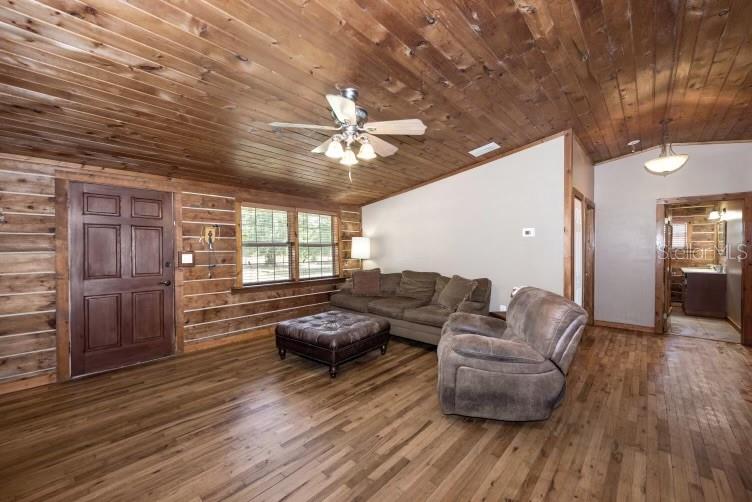 Image 15 of 33 For 47350 Bermont Road