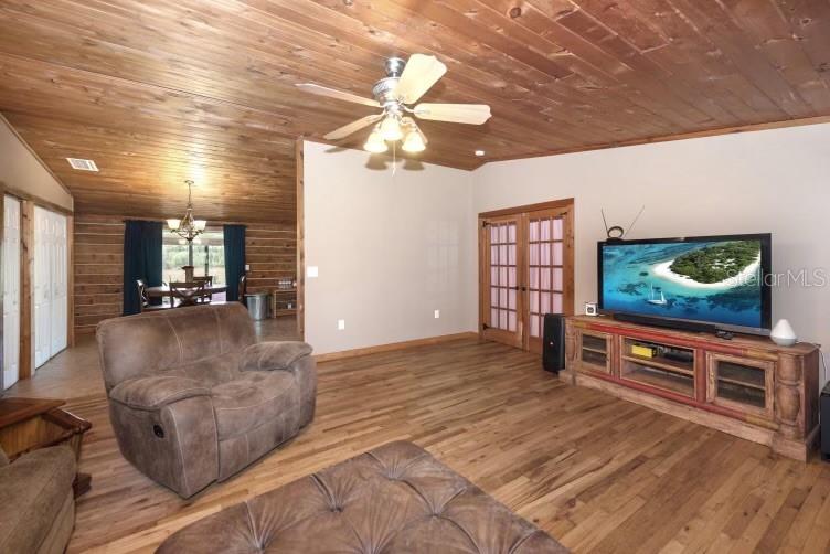 Image 16 of 33 For 47350 Bermont Road