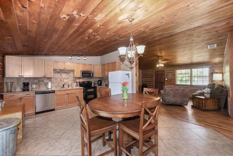 Image 5 of 33 For 47350 Bermont Road