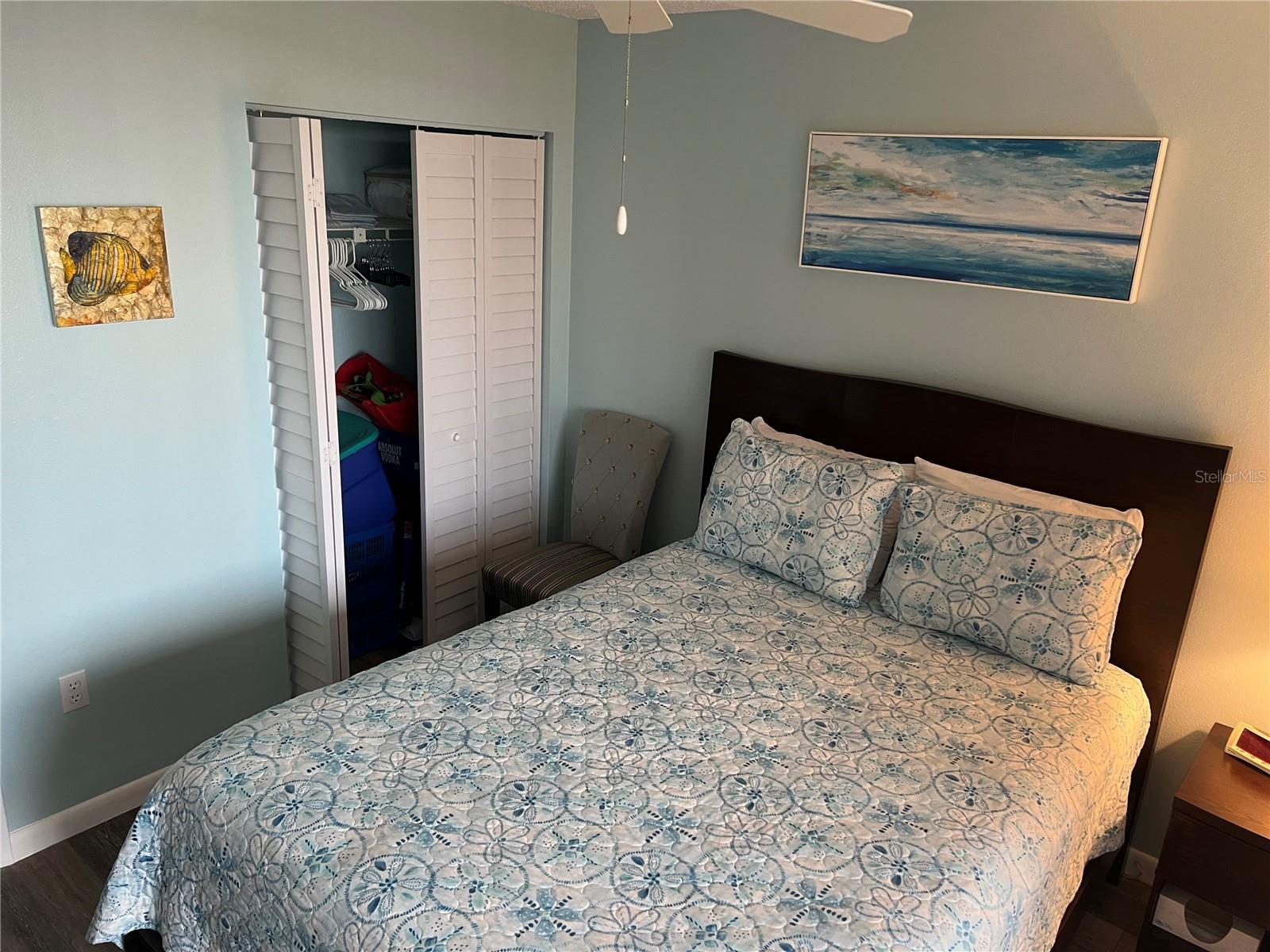 Image 23 of 39 For 21405 Olean Boulevard 531