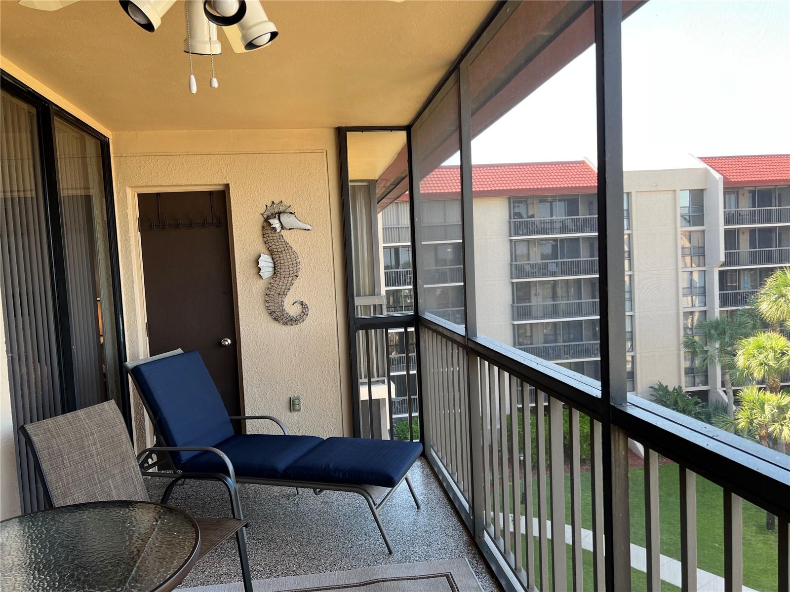 Image 24 of 39 For 21405 Olean Boulevard 531