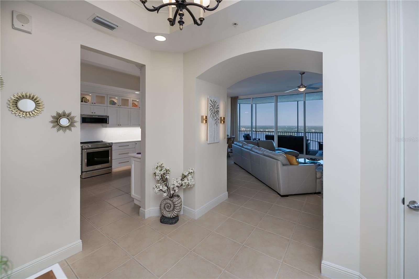 Image 10 of 74 For 2104 1st Street 3103