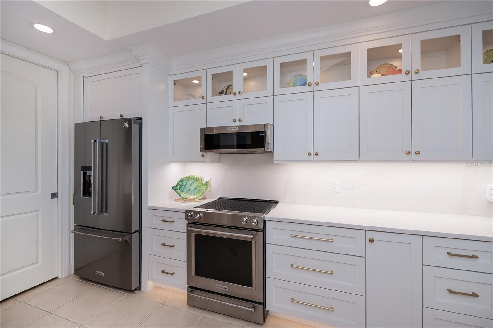 Image 23 of 74 For 2104 1st Street 3103