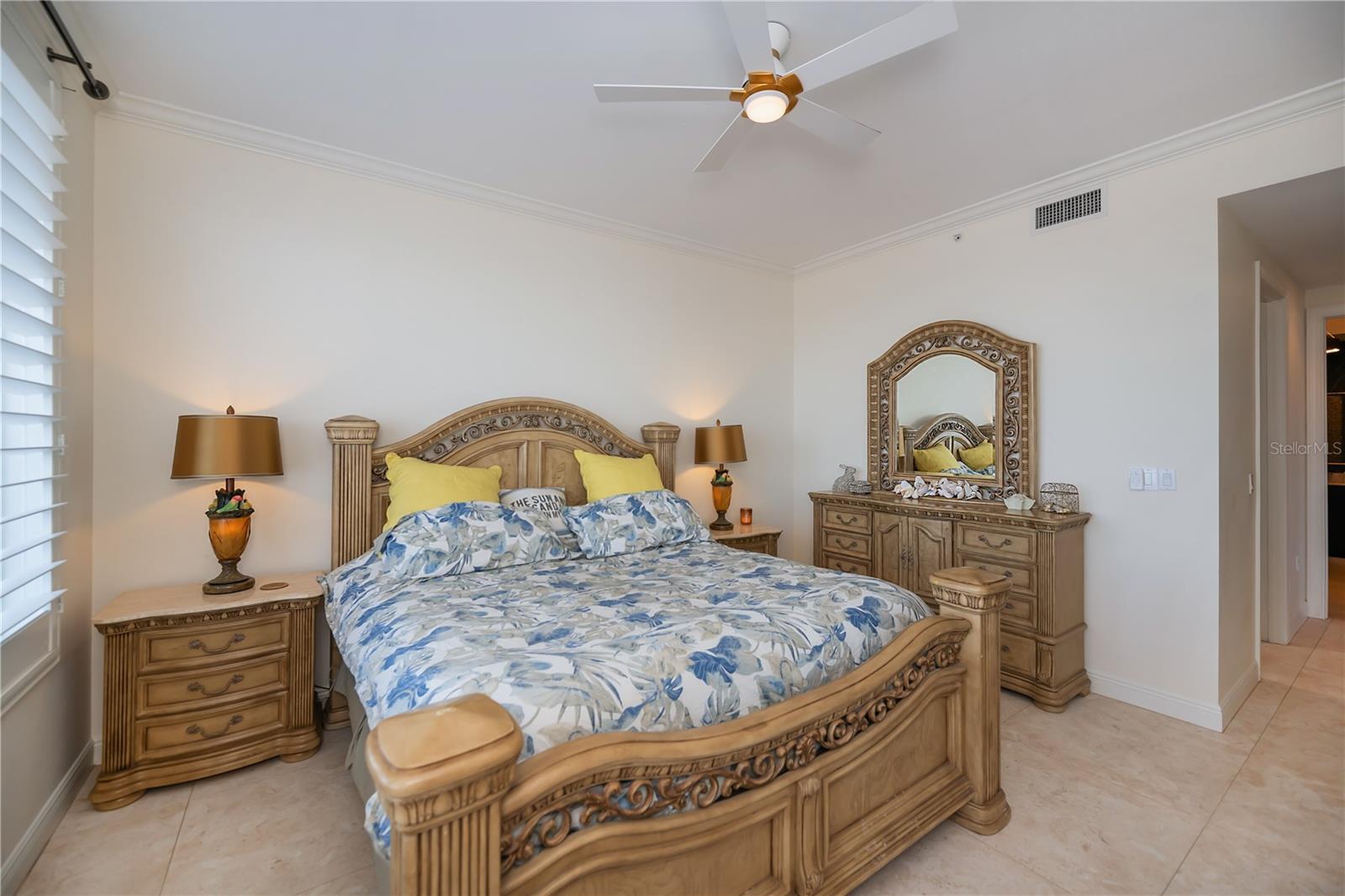 Image 31 of 74 For 2104 1st Street 3103