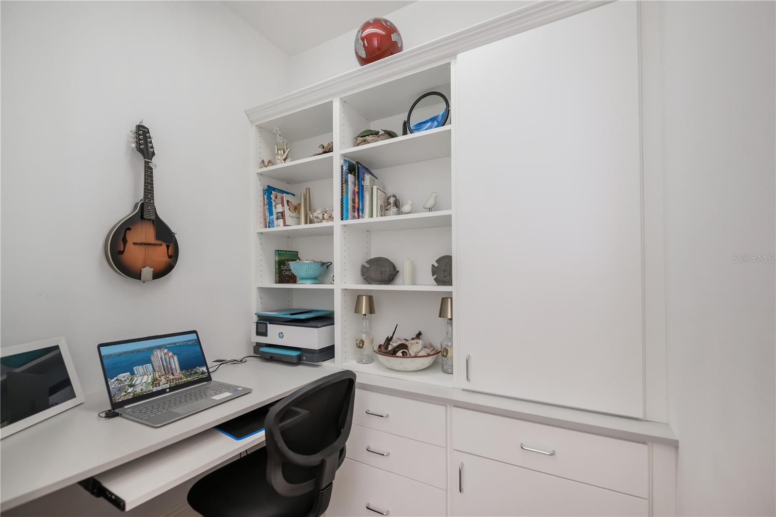 Image 38 of 74 For 2104 1st Street 3103