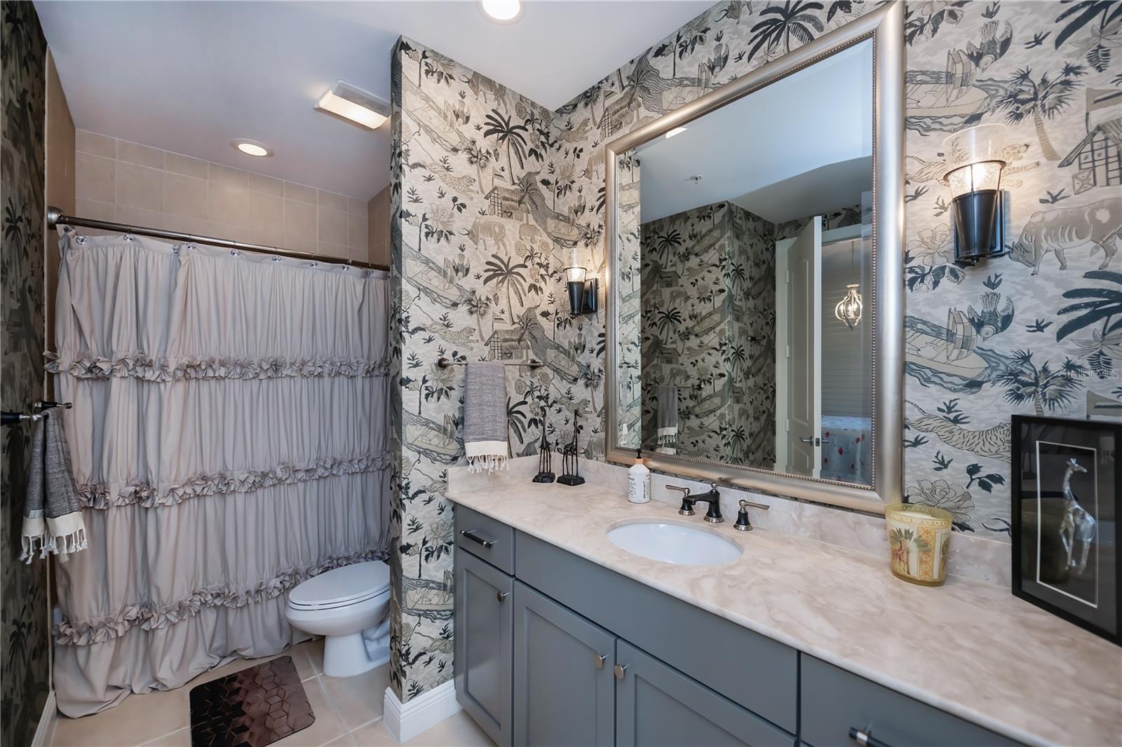 Image 43 of 74 For 2104 1st Street 3103