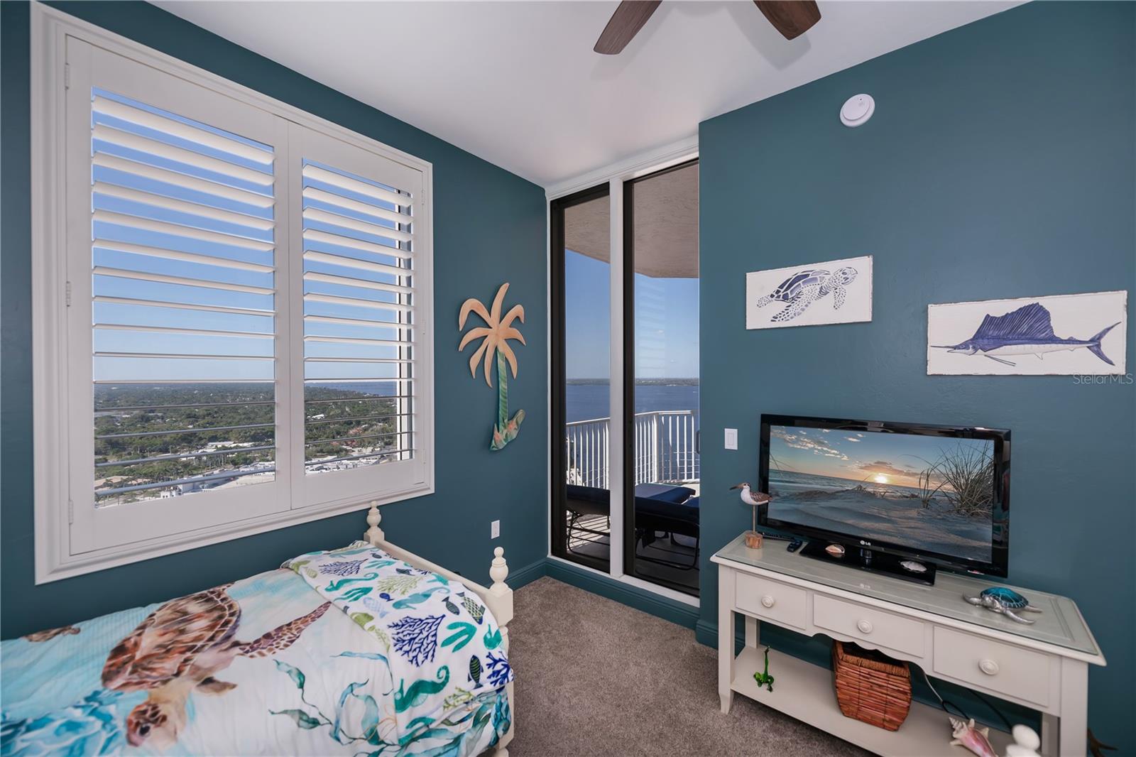 Image 49 of 74 For 2104 1st Street 3103