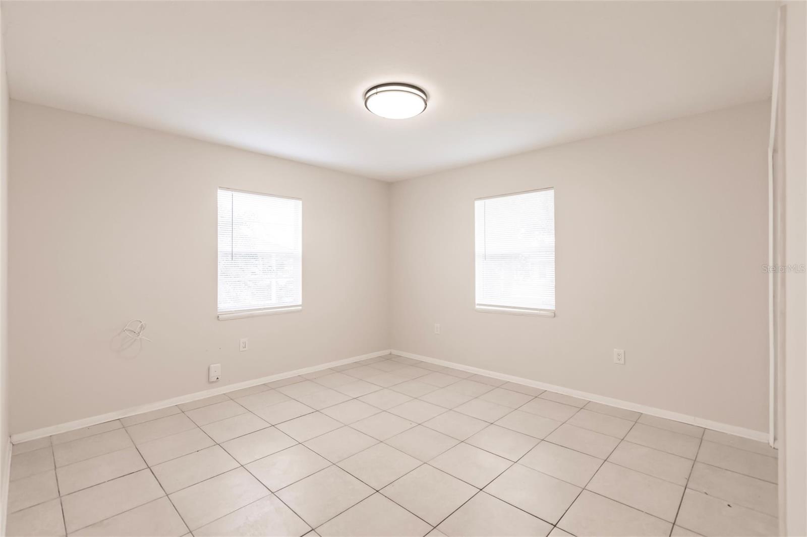 Image 45 of 62 For 1665 Florence Avenue B