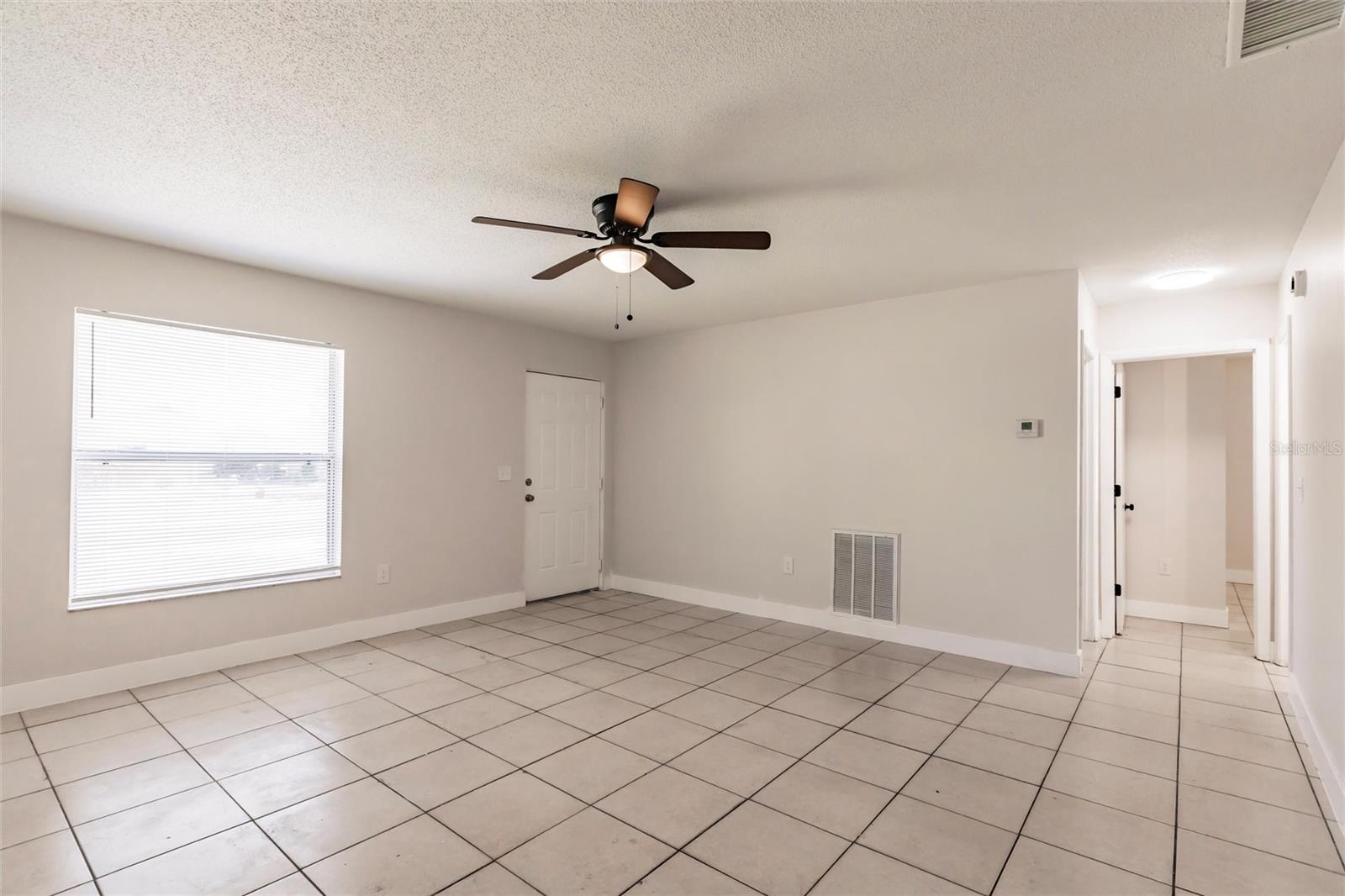 Image 7 of 62 For 1665 Florence Avenue B