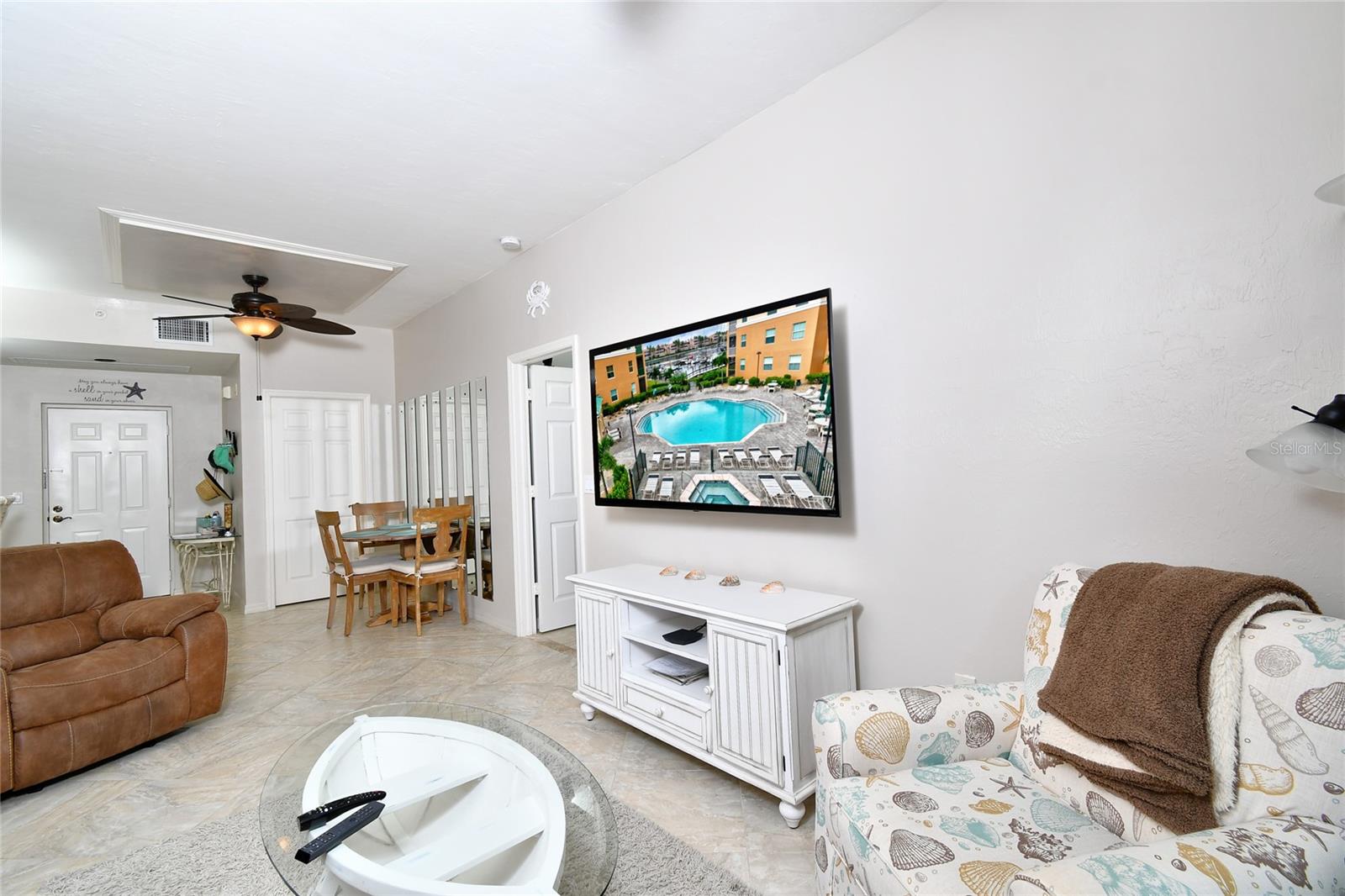 Image 12 of 37 For 2060 Matecumbe Key Road 2102