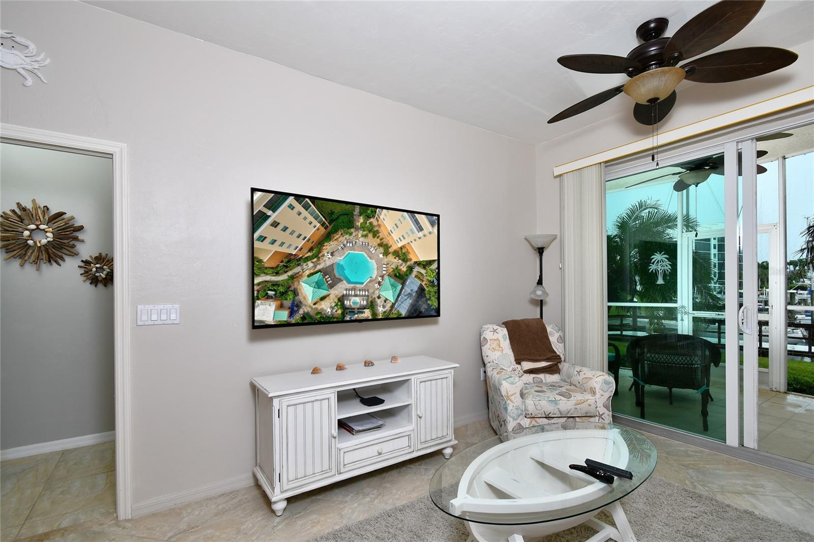Image 17 of 37 For 2060 Matecumbe Key Road 2102