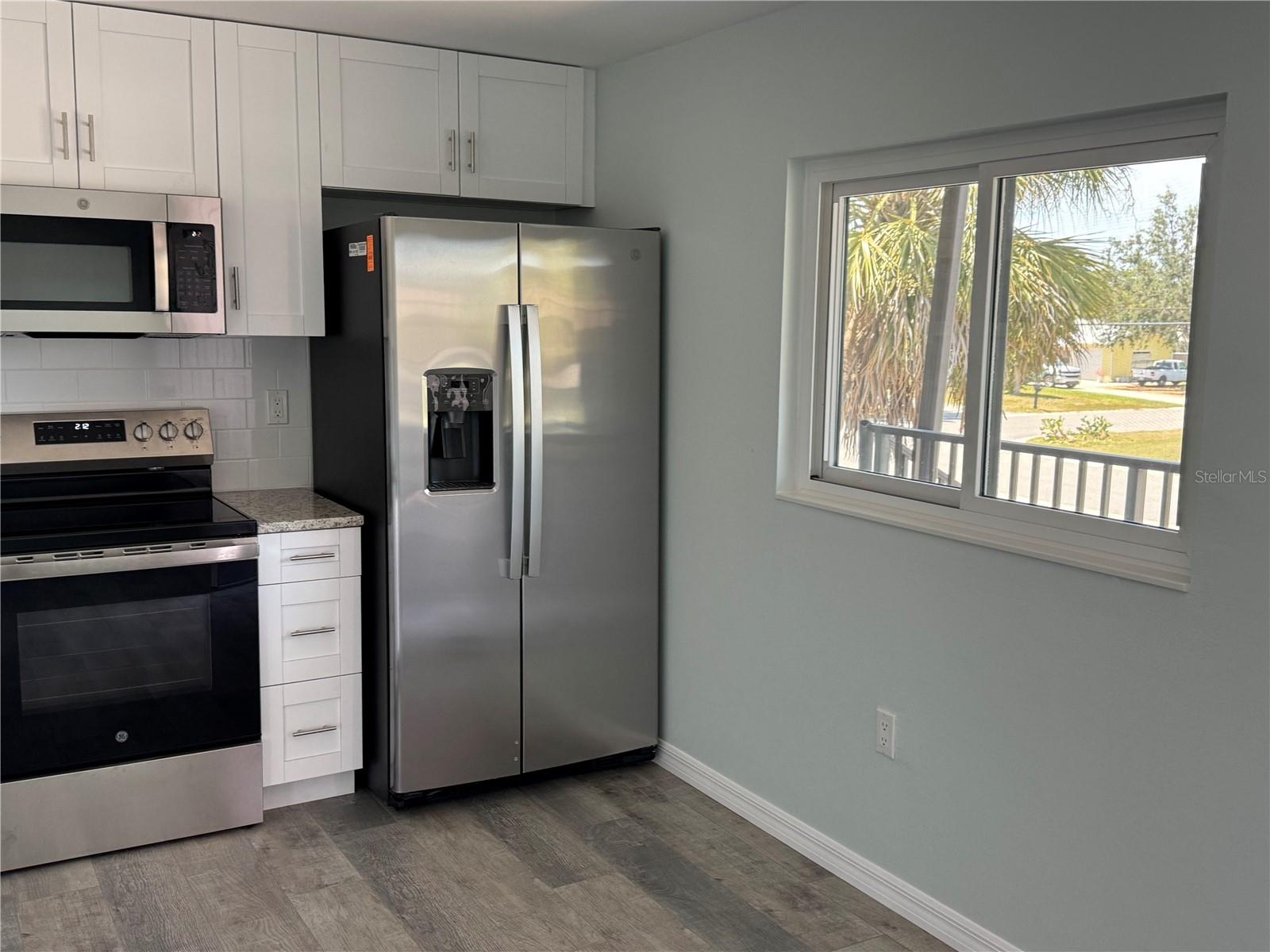 Image 14 of 20 For 1258 Barbara Drive 202