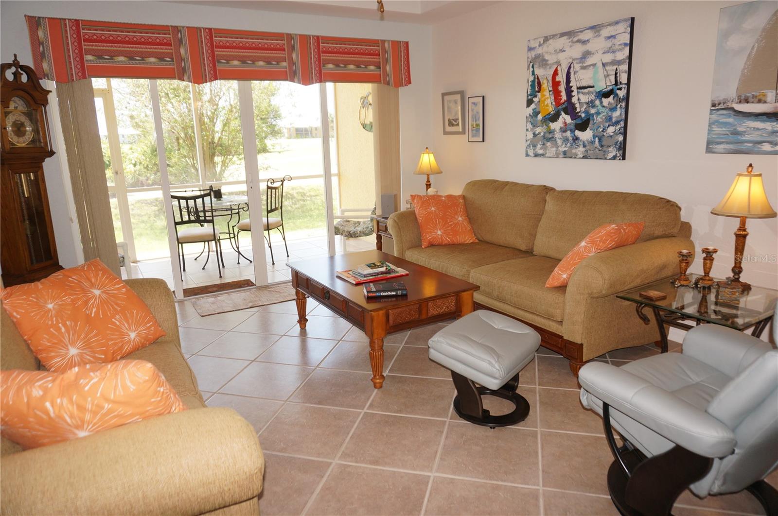 Image 10 of 53 For 1295 Saxony Circle 2101