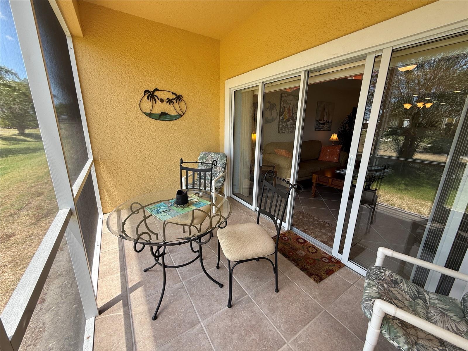Image 39 of 53 For 1295 Saxony Circle 2101