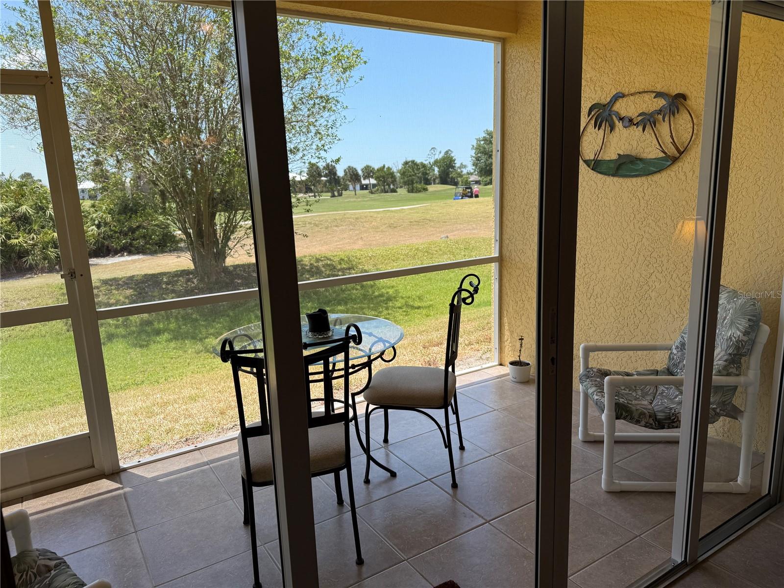 Image 42 of 53 For 1295 Saxony Circle 2101