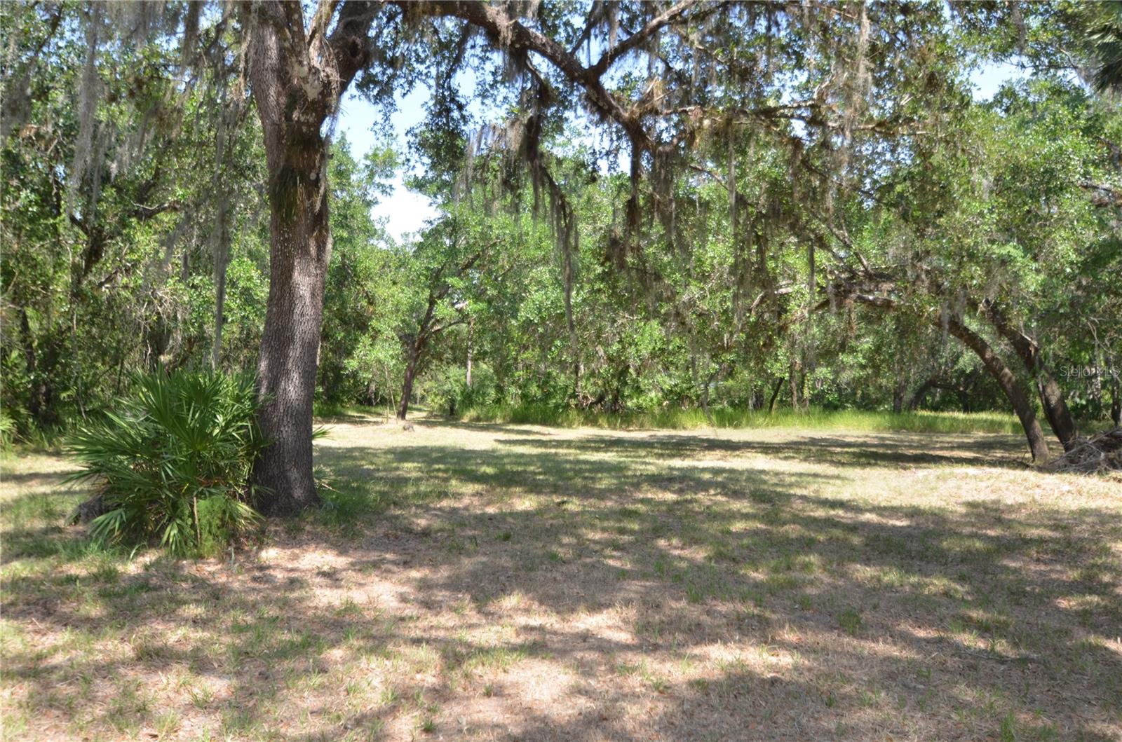 Image 20 of 42 For 5549 River Bend Road