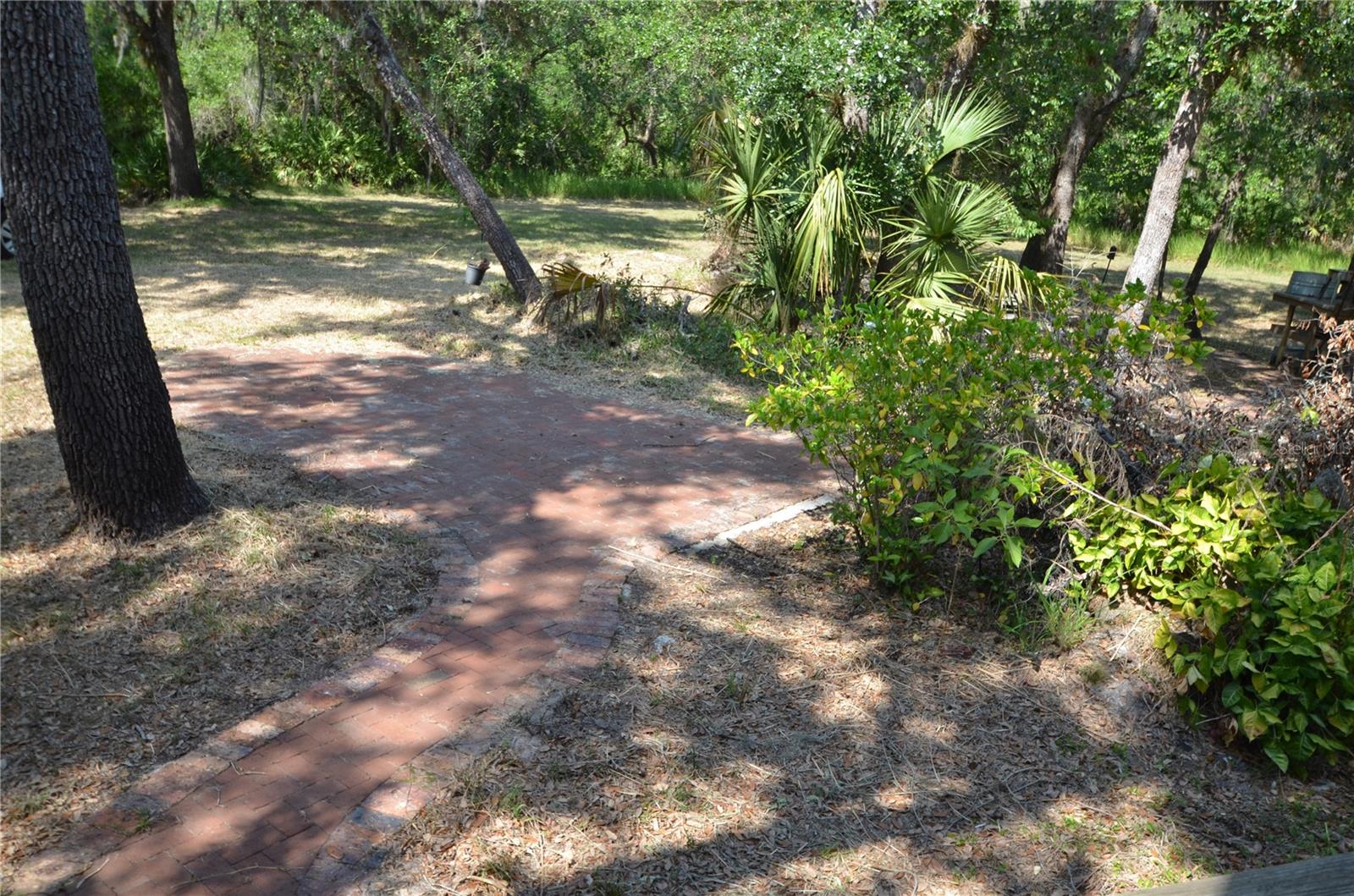 Image 38 of 42 For 5549 River Bend Road
