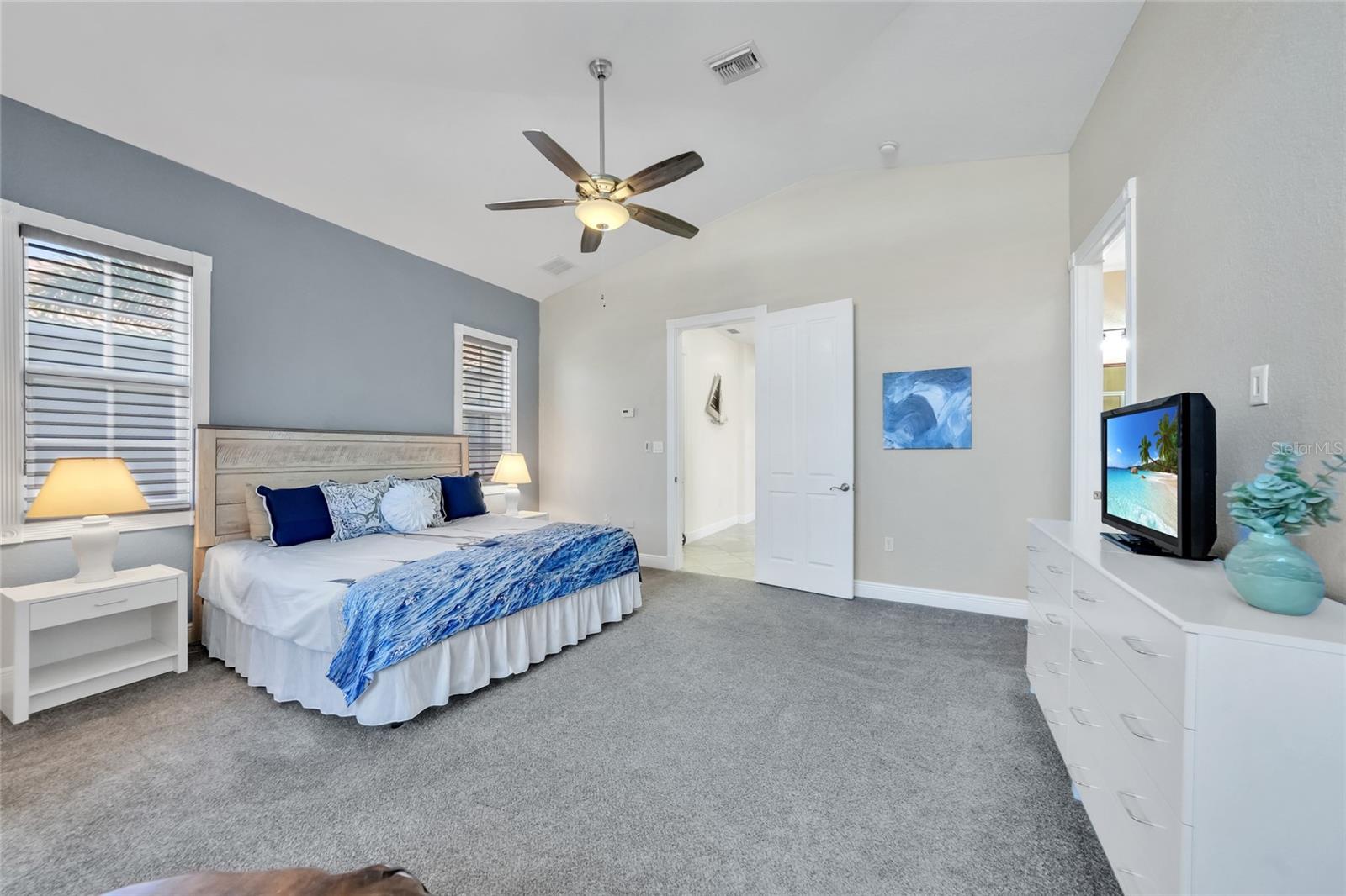 Image 25 of 42 For 196 Tarpon Cove Boulevard 722