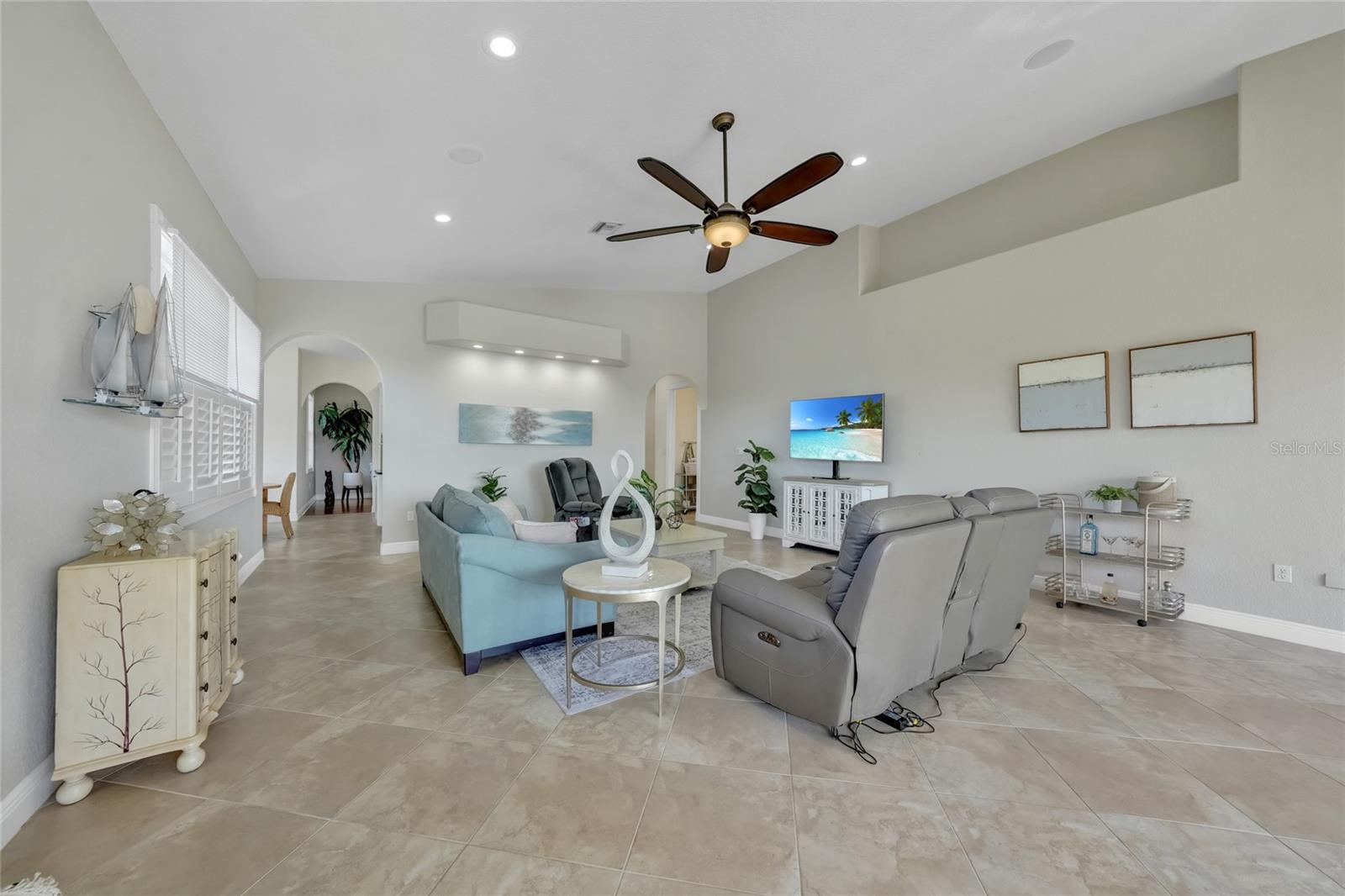 Image 7 of 42 For 196 Tarpon Cove Boulevard 722