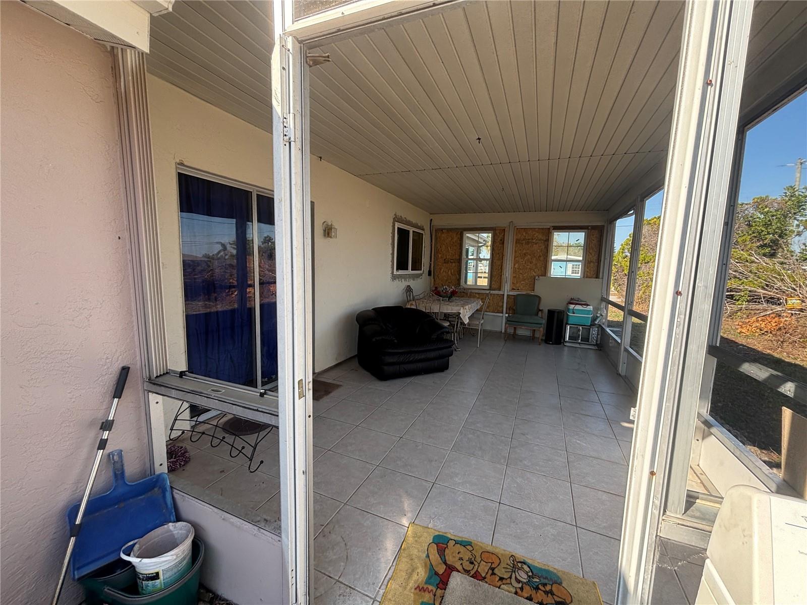 Image 24 of 72 For 8782 La Boca Avenue