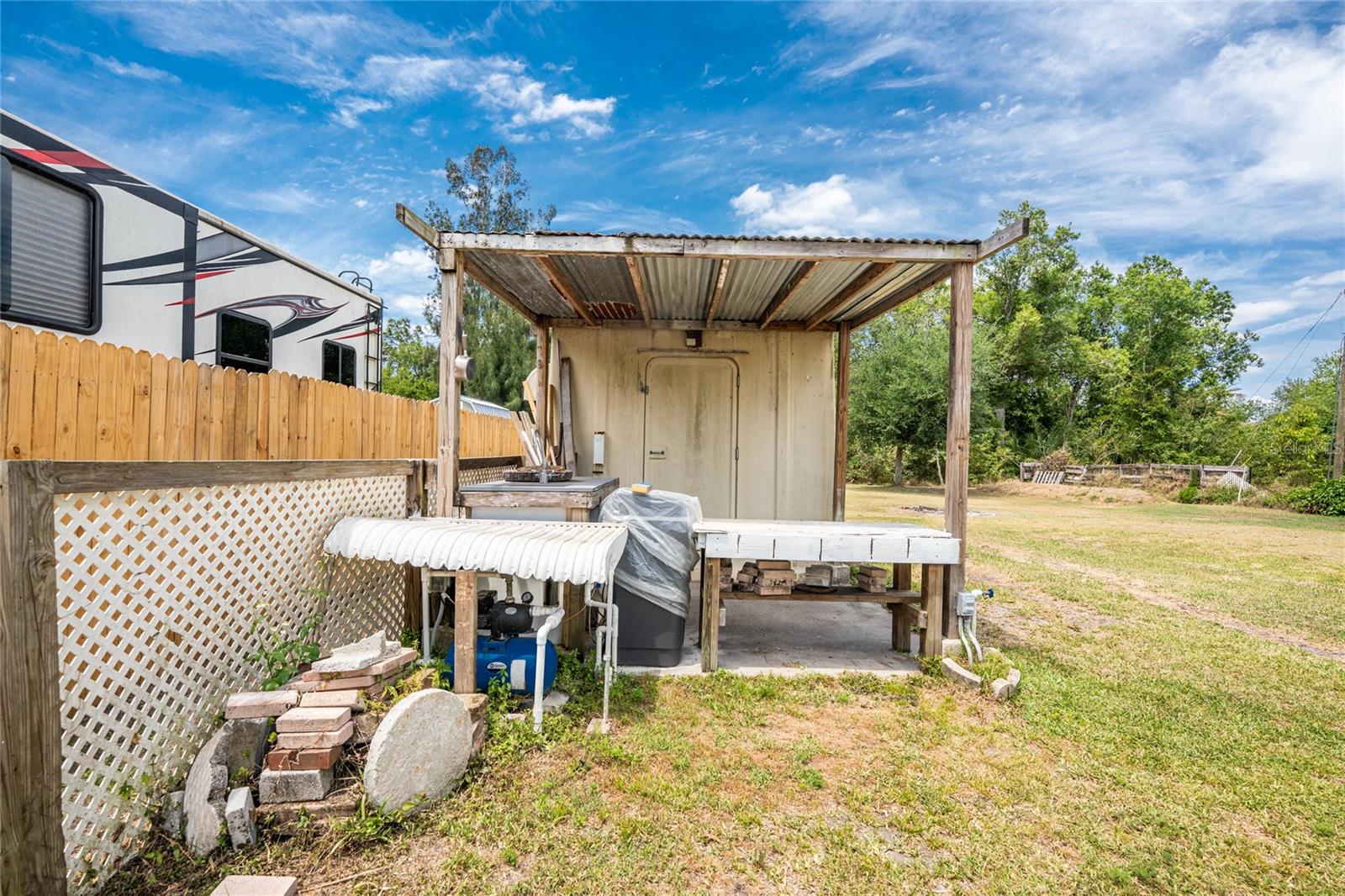 Image 23 of 39 For 5903 Sabalwood Drive
