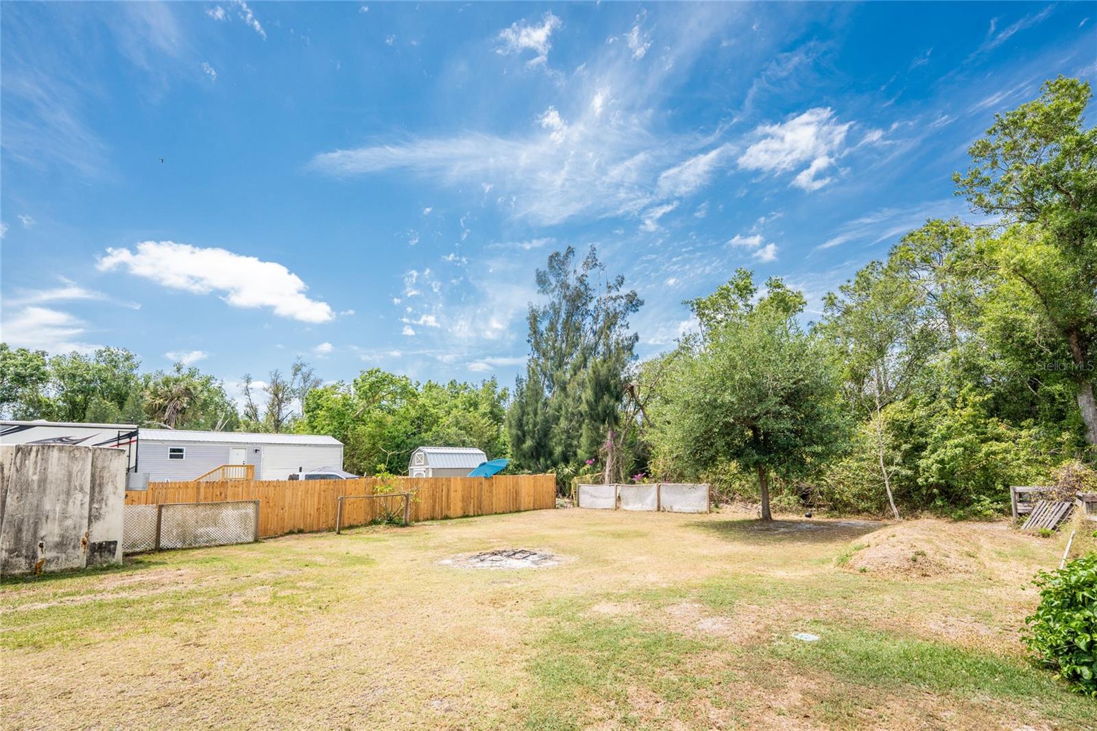 Image 27 of 39 For 5903 Sabalwood Drive