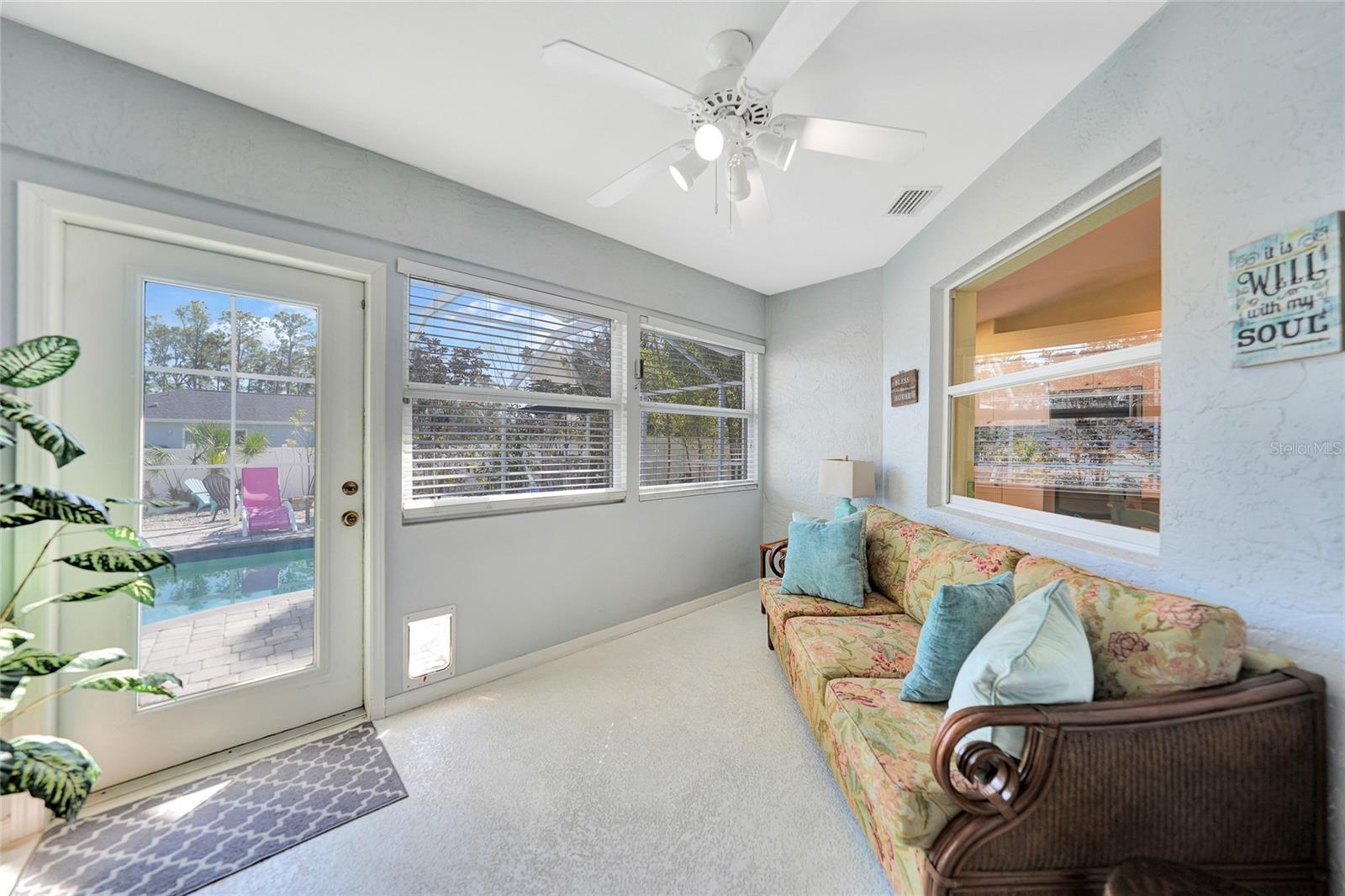 Image 10 of 14 For 4040 Cranberry Boulevard