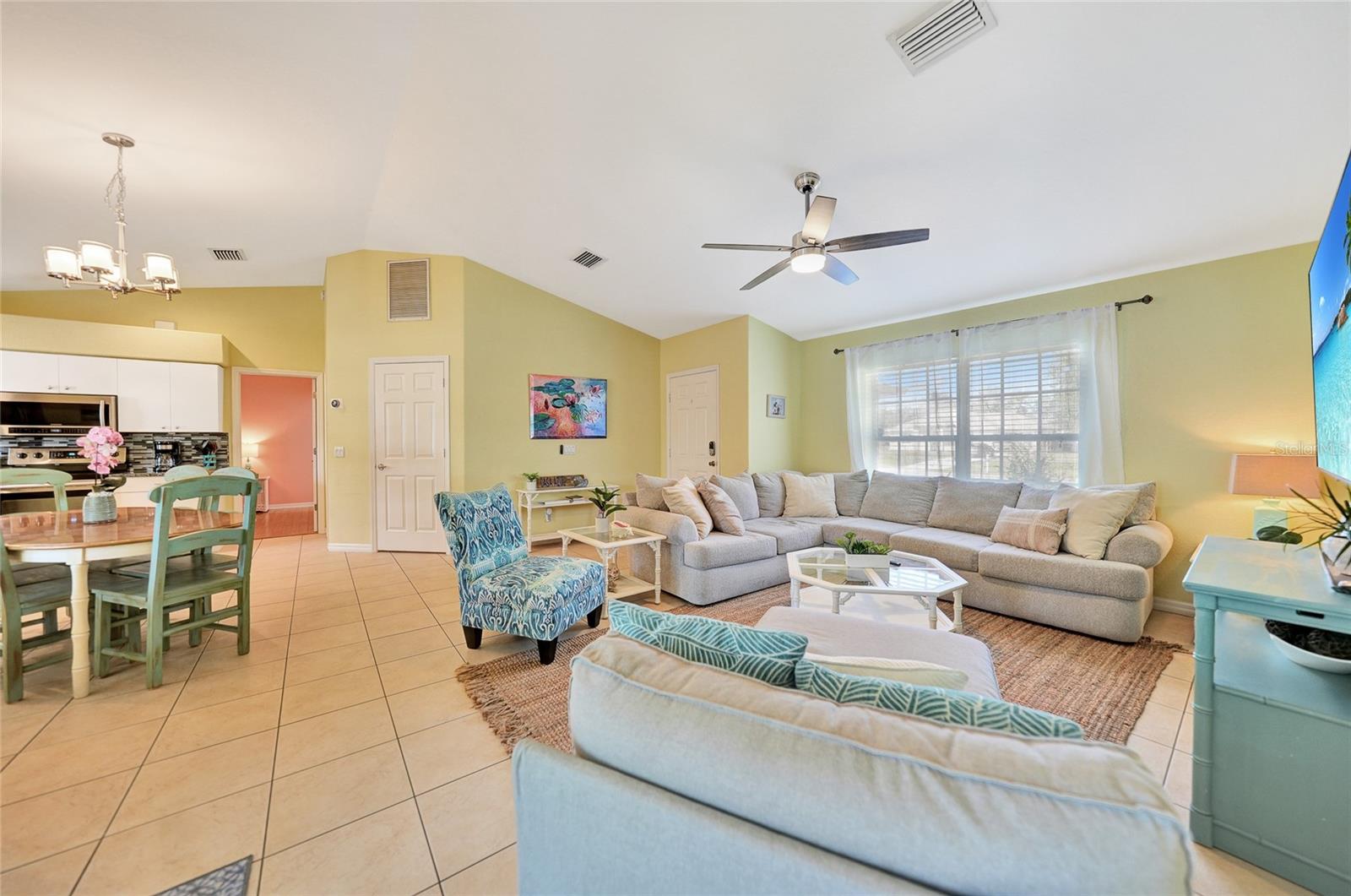 Image 2 of 14 For 4040 Cranberry Boulevard