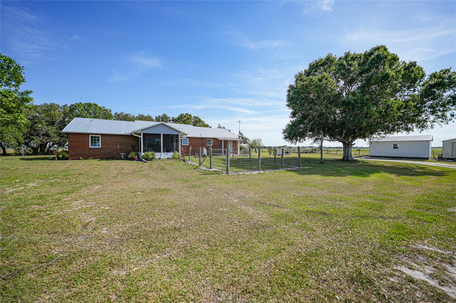 Image 40 of 66 For 6789 Carlton Avenue