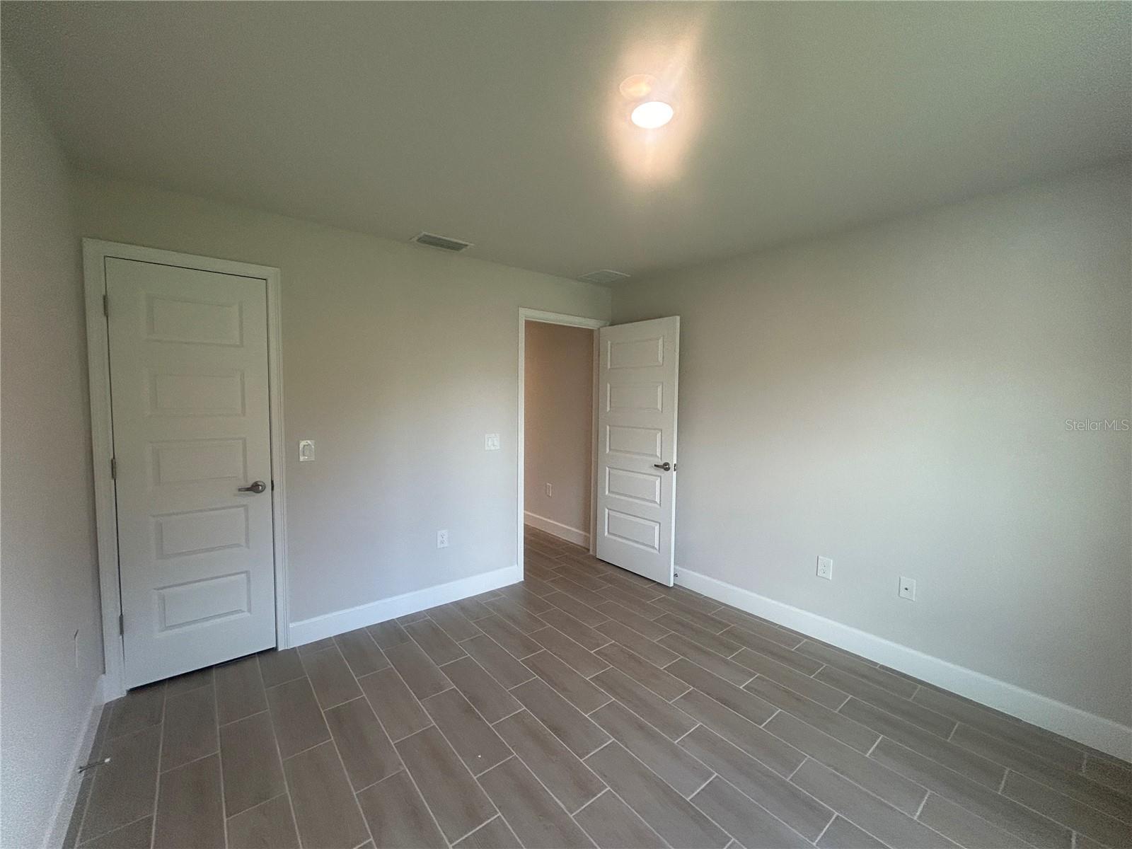 Image 19 of 27 For 23245 Jules Avenue