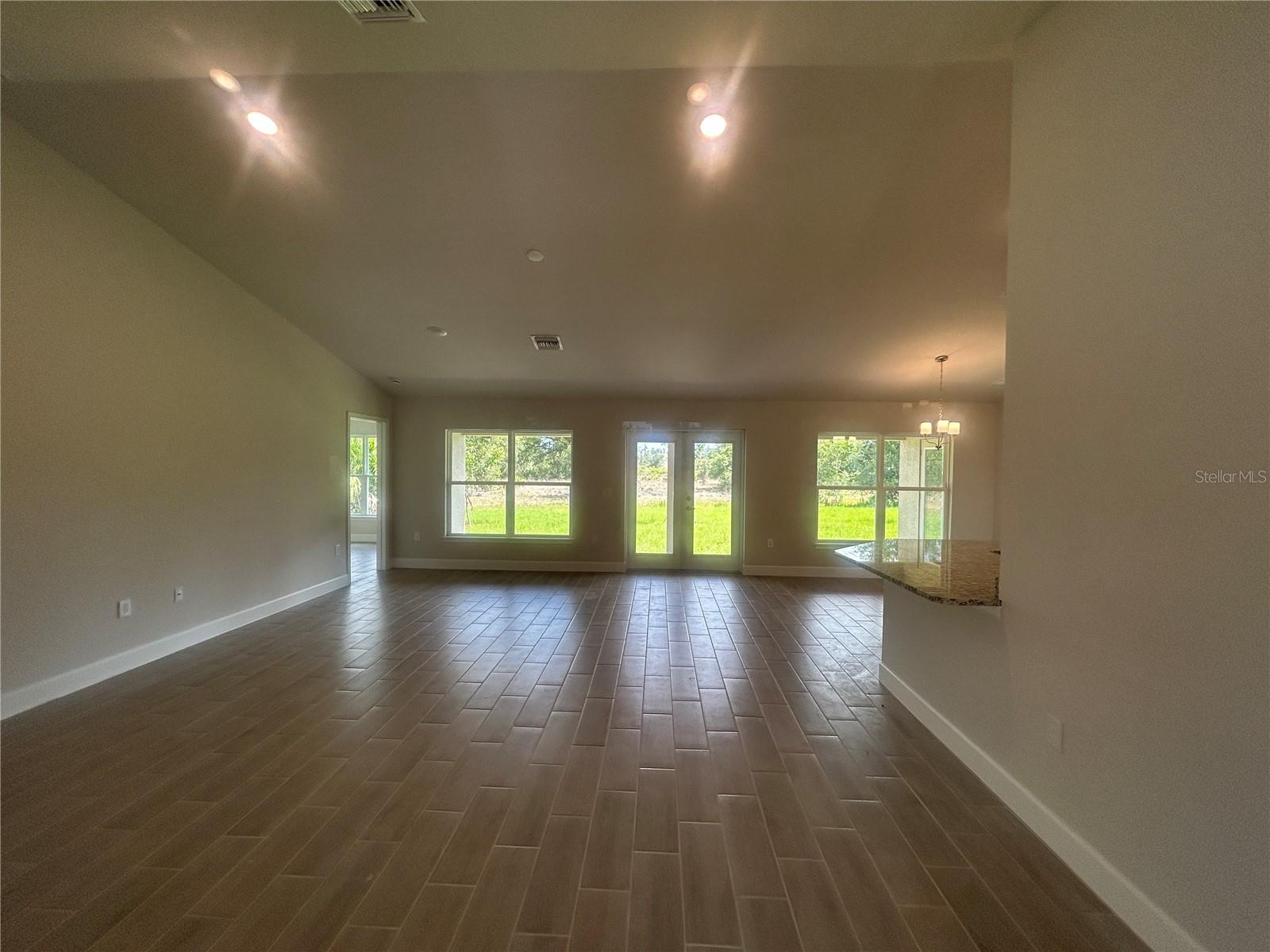 Image 3 of 27 For 23245 Jules Avenue