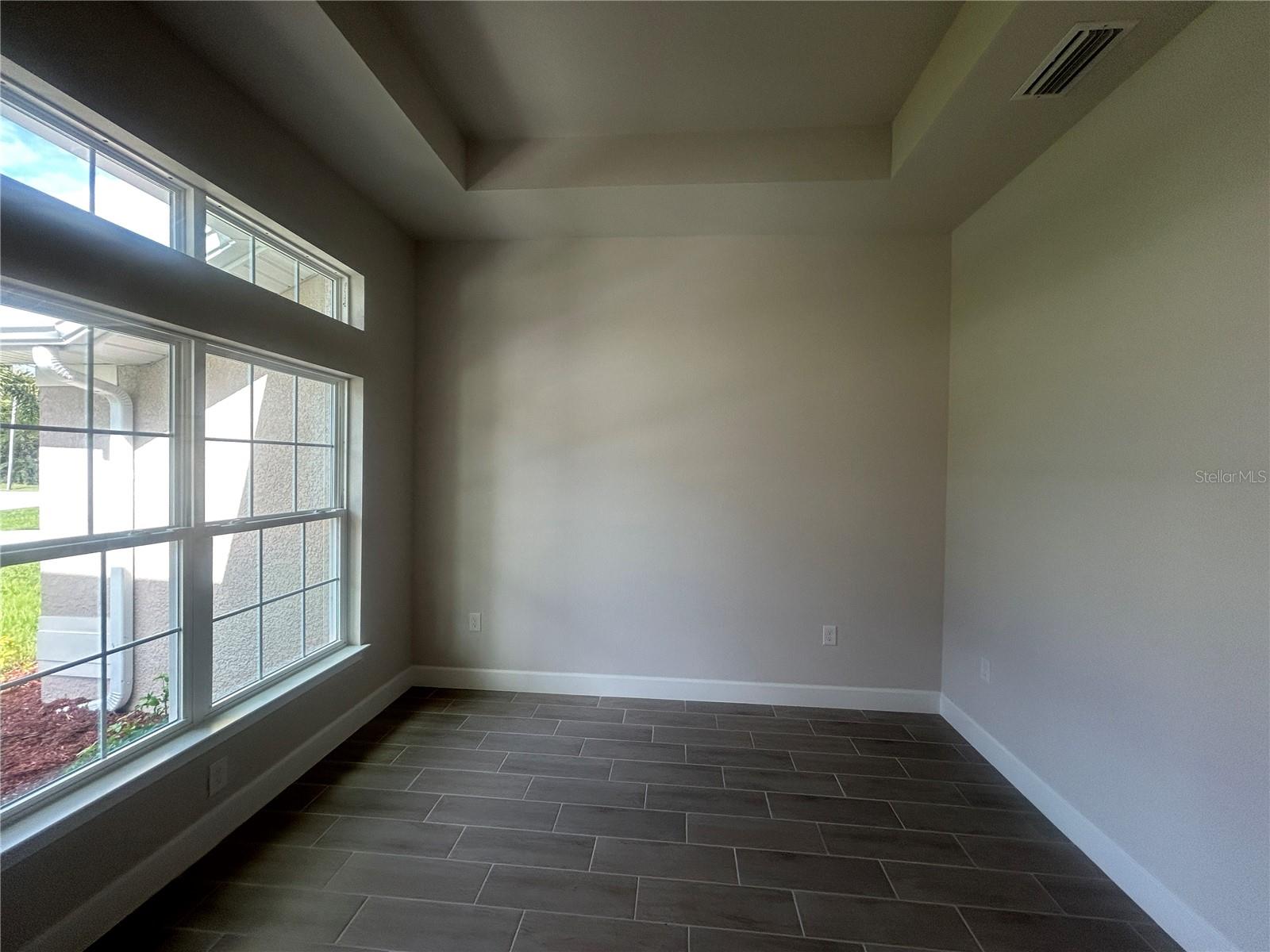 Image 7 of 27 For 23245 Jules Avenue