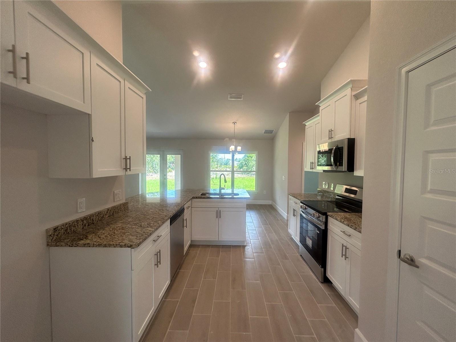 Image 8 of 27 For 23245 Jules Avenue