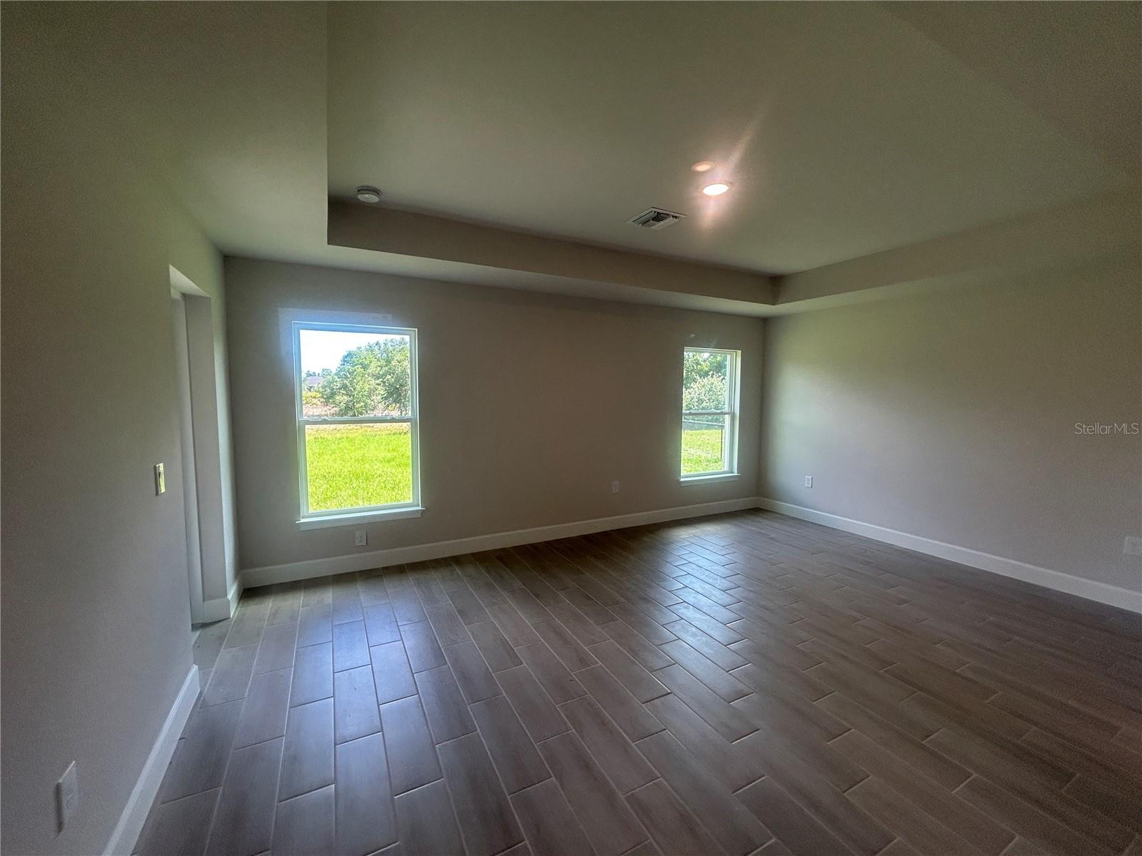 Image 9 of 27 For 23245 Jules Avenue