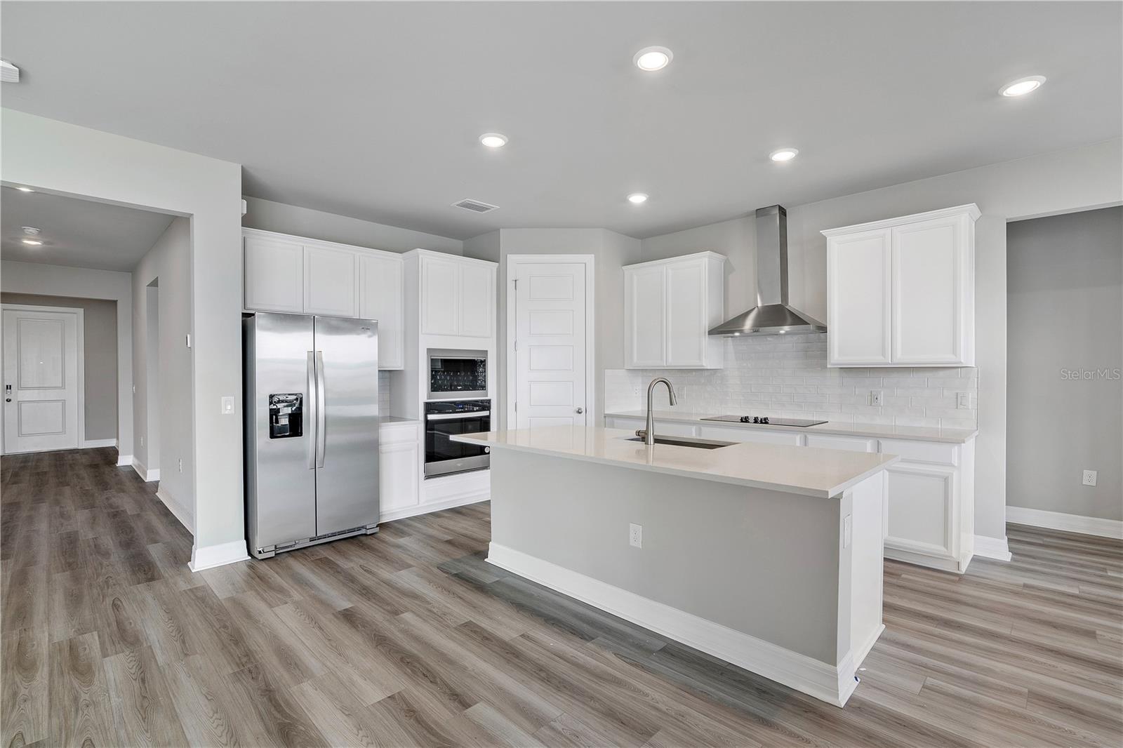 Image 15 of 43 For 44300 Saddlewood Court